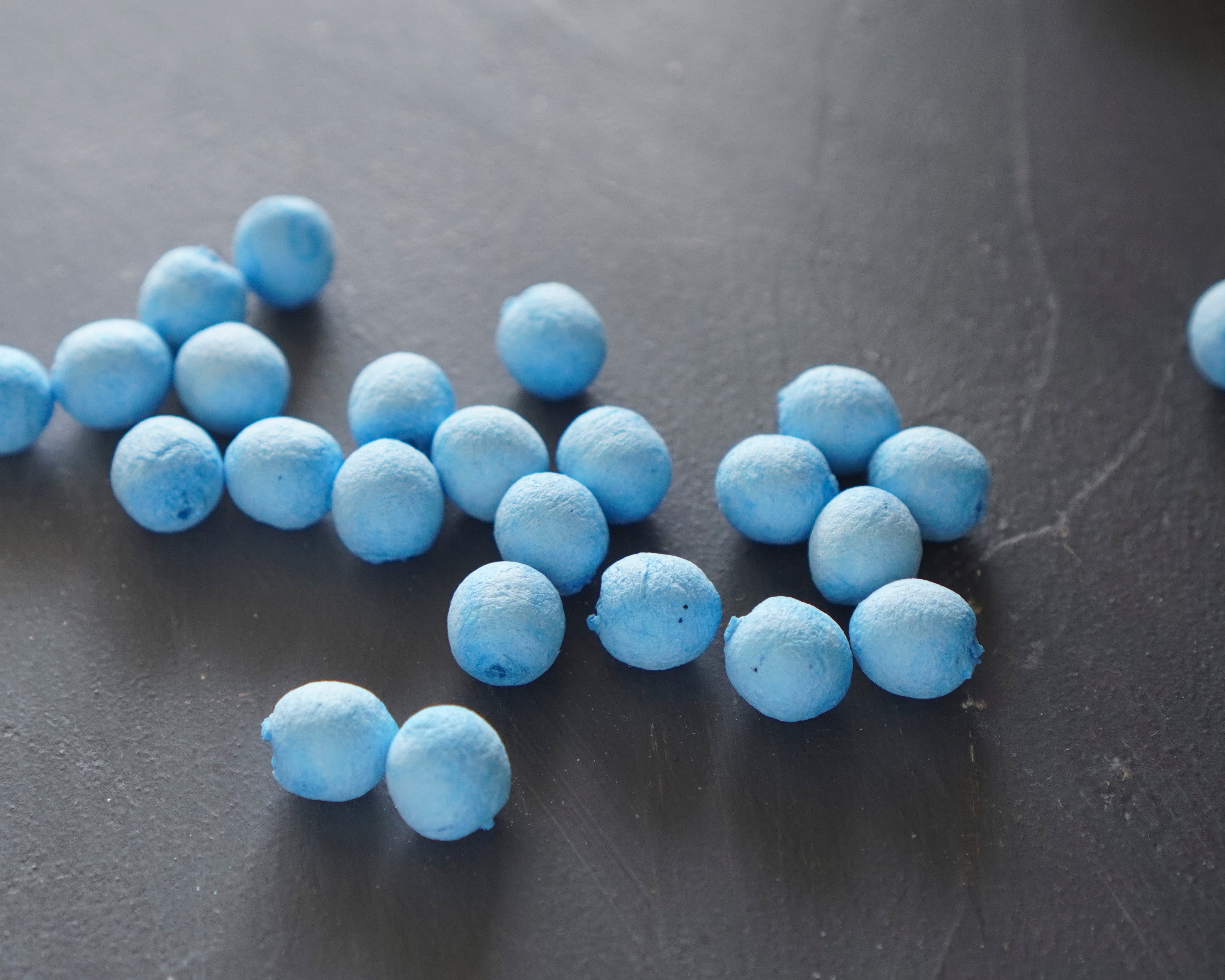 Elf Feet - Blue Tinted Spun Cotton Eggs 12x10mm, 24 Pcs.