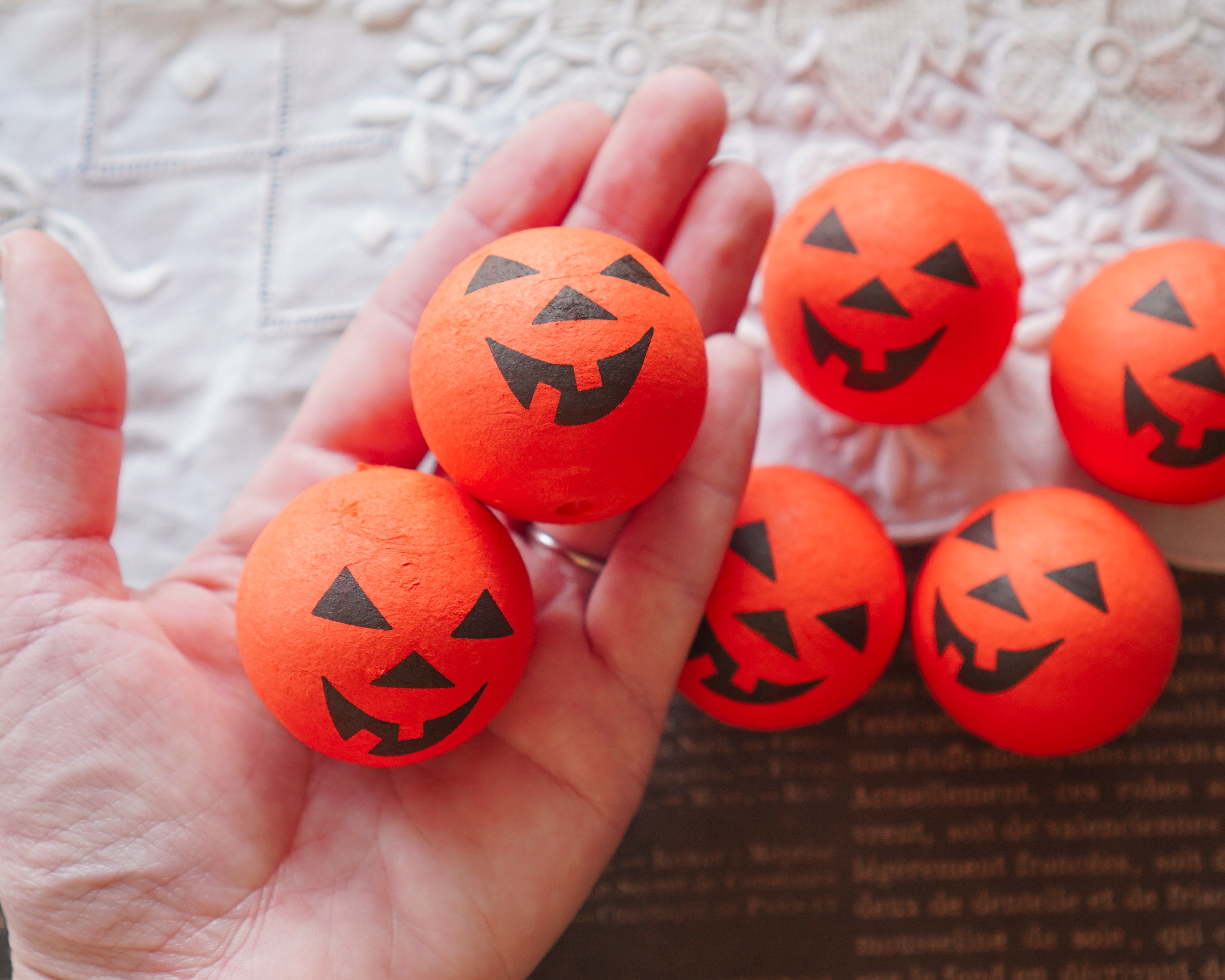 Large Spun Cotton Heads: JACK O' LANTERN - 40mm Vintage Style Pumpkin Heads, 6 Pcs.