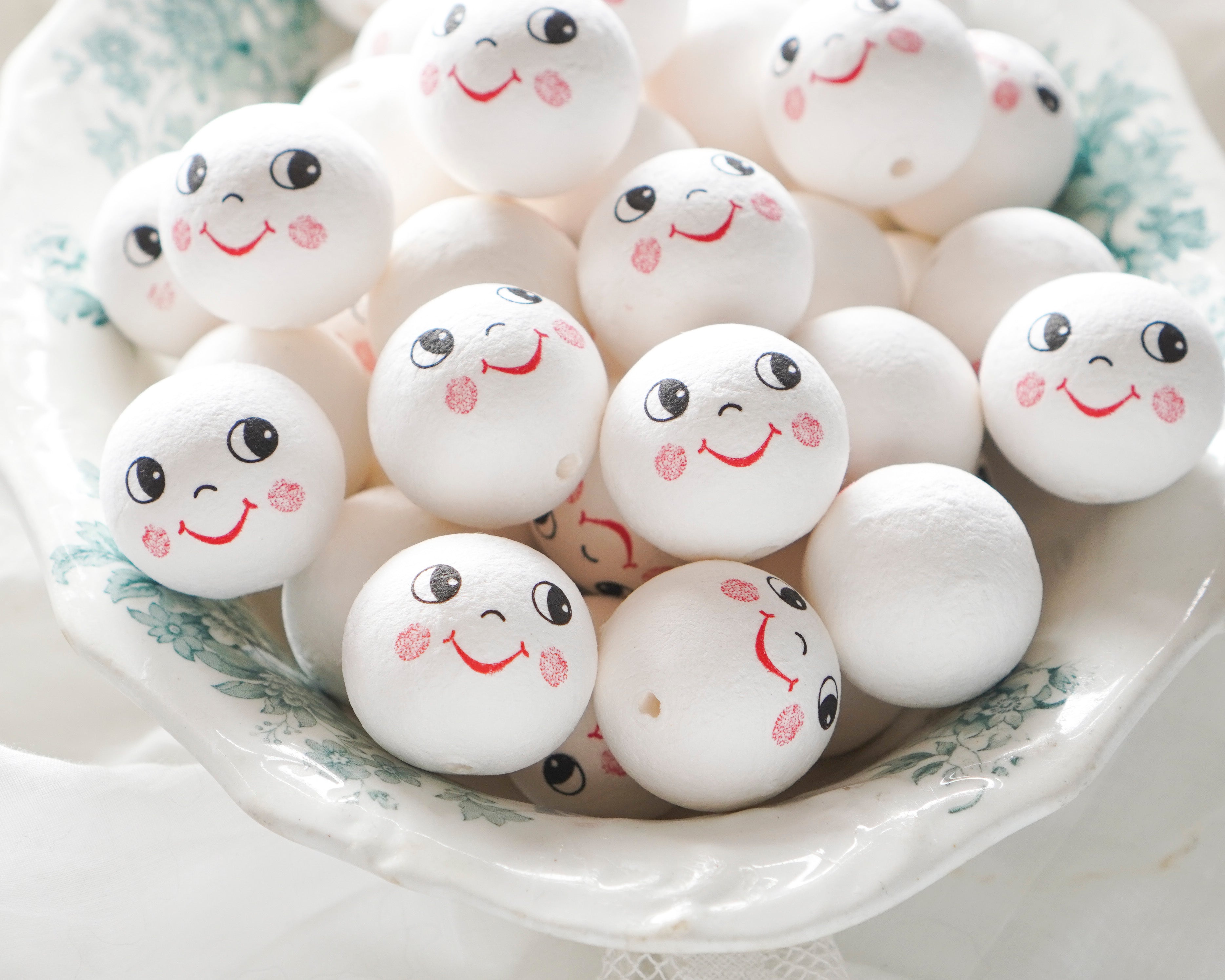 30mm Spun Cotton Heads: GRIN - Vintage-Style Cotton Doll Heads, 12 Pcs.