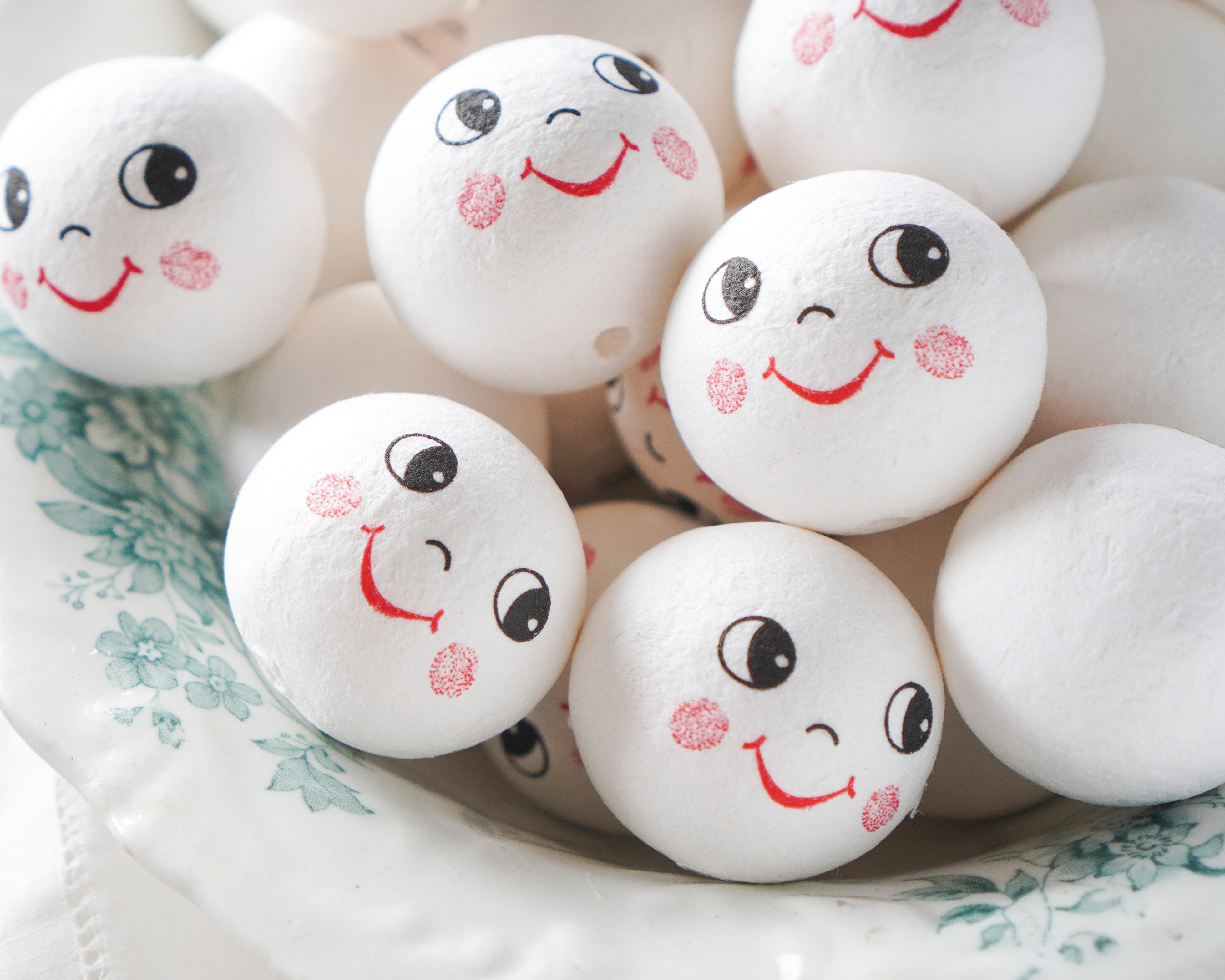 30mm Spun Cotton Heads: GRIN - Vintage-Style Cotton Doll Heads, 12 Pcs.