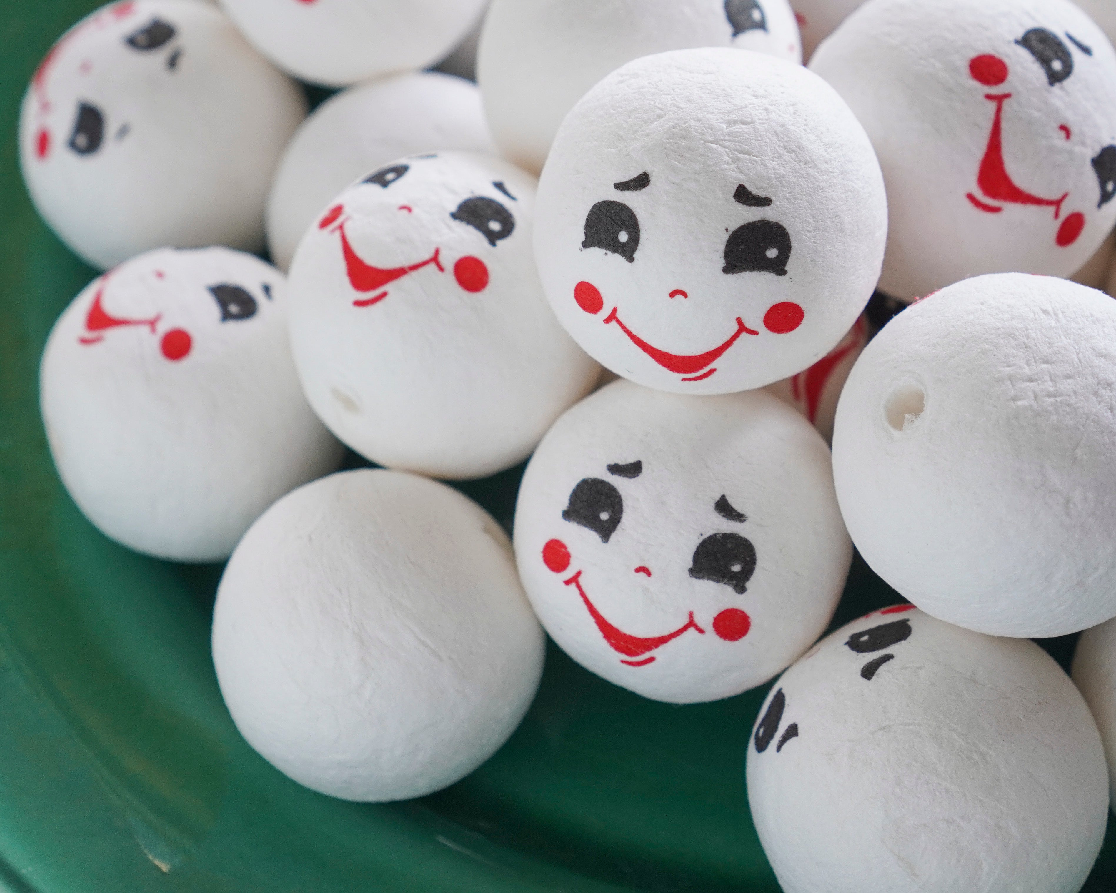 Spun Cotton Heads: FROSTY - 30mm Vintage-Style Jolly Snowman Heads with Faces, 12 Pcs.
