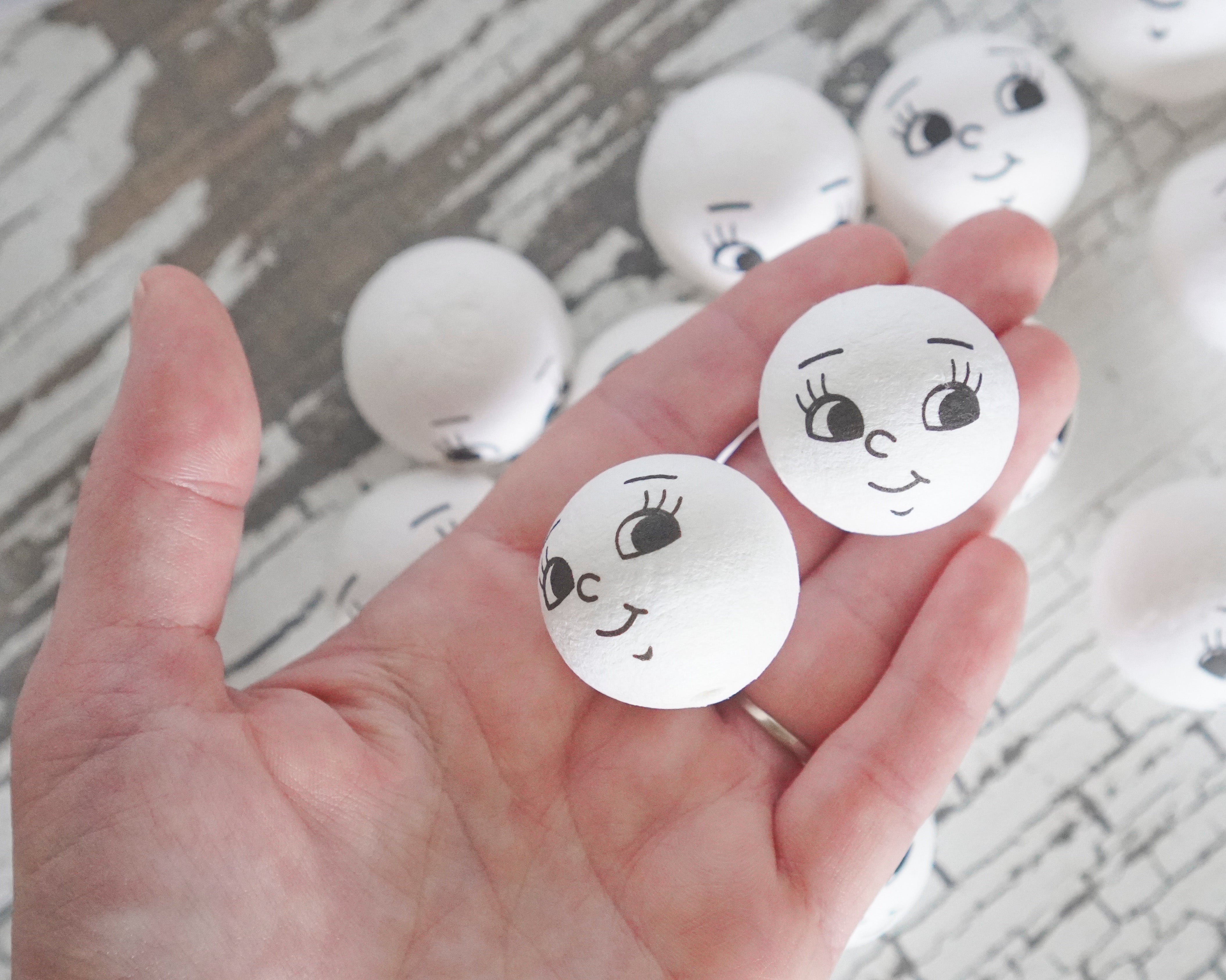 30mm Spun Cotton Heads: BRIGHT EYES - Vintage-Style Craft Heads with Faces, 12 Pcs.