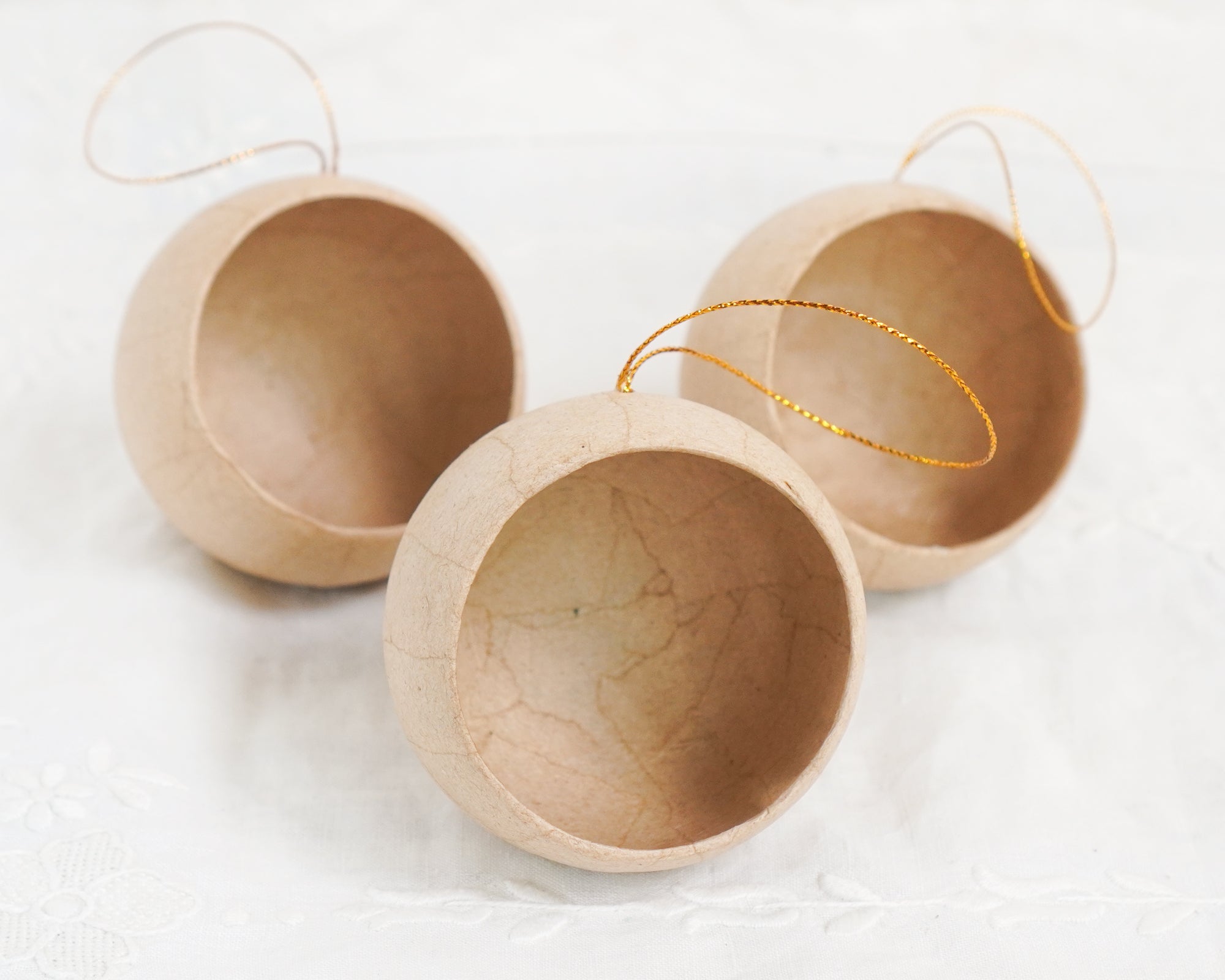 DIY Diorama Ornaments - Paper Mache Round Open Ball Christmas Craft Shapes, 3 Pcs.