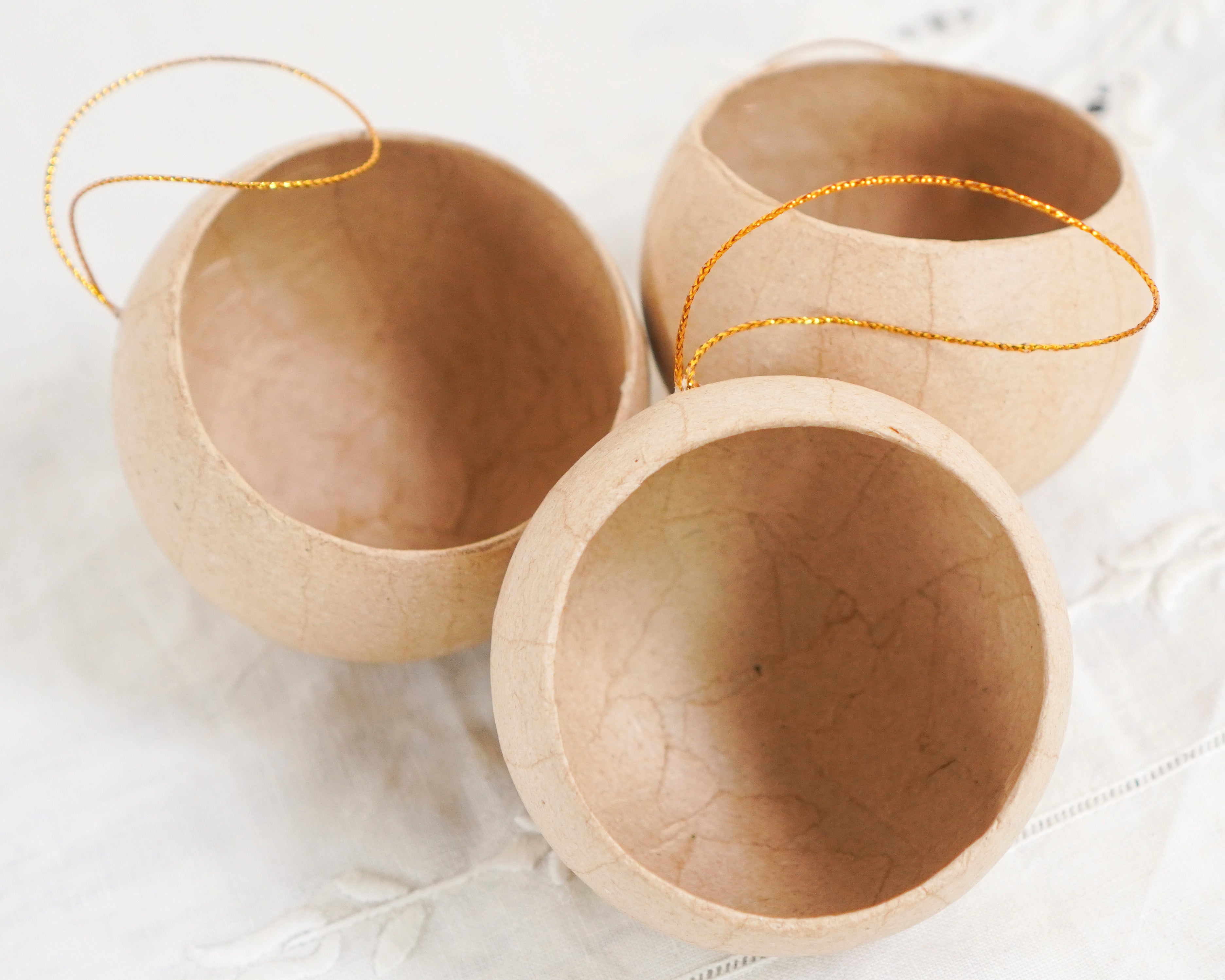 DIY Diorama Ornaments - Paper Mache Round Open Ball Christmas Craft Shapes, 3 Pcs.