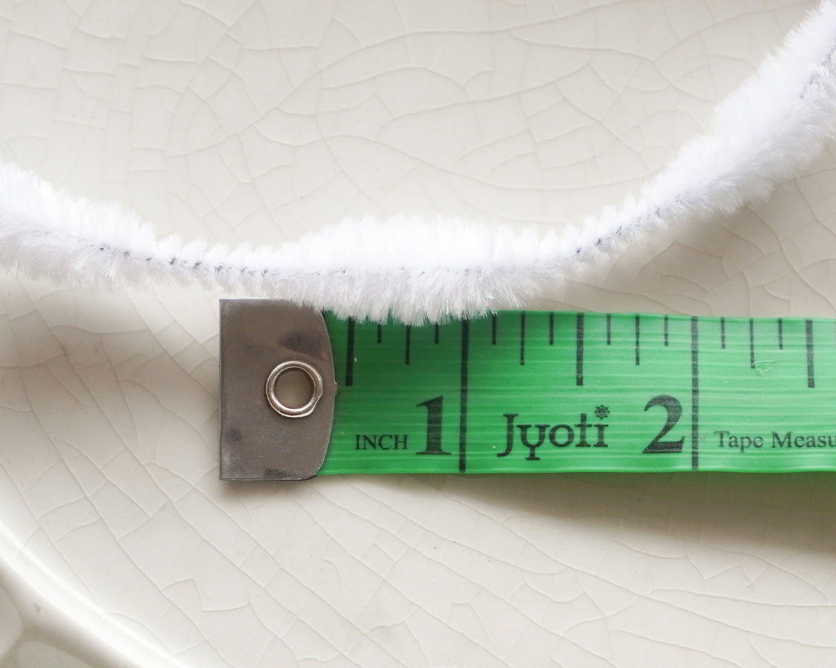 Mini Bump Chenille- Short White Bump Pipe Cleaner Wired Craft Trim, 3 Yds.