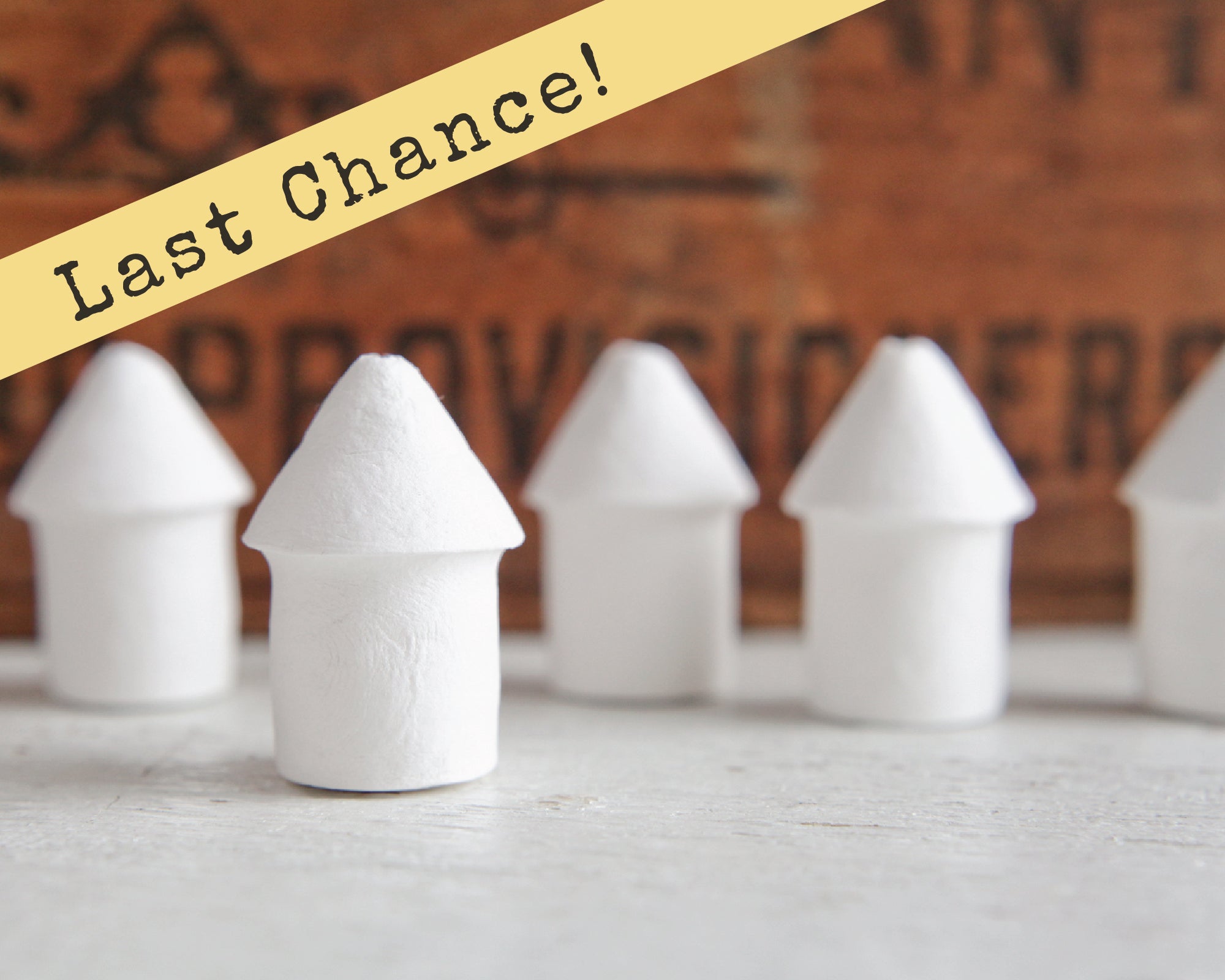 Spun Cotton Fairy House / Birdhouse - 50mm Miniature Round Hut, 12 Pcs.