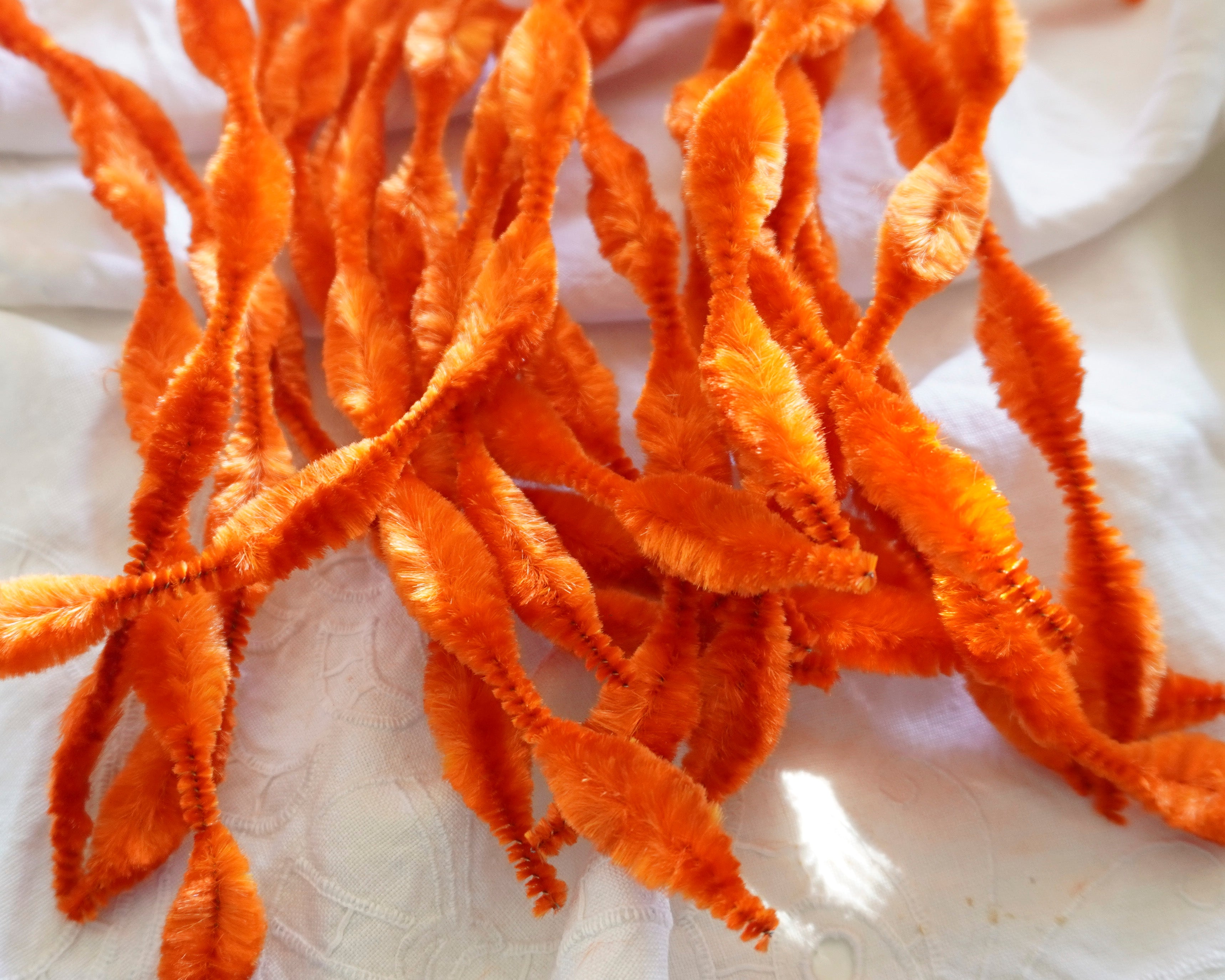 Candle Flame Crushed Velvet Bump Chenille 20 Sticks