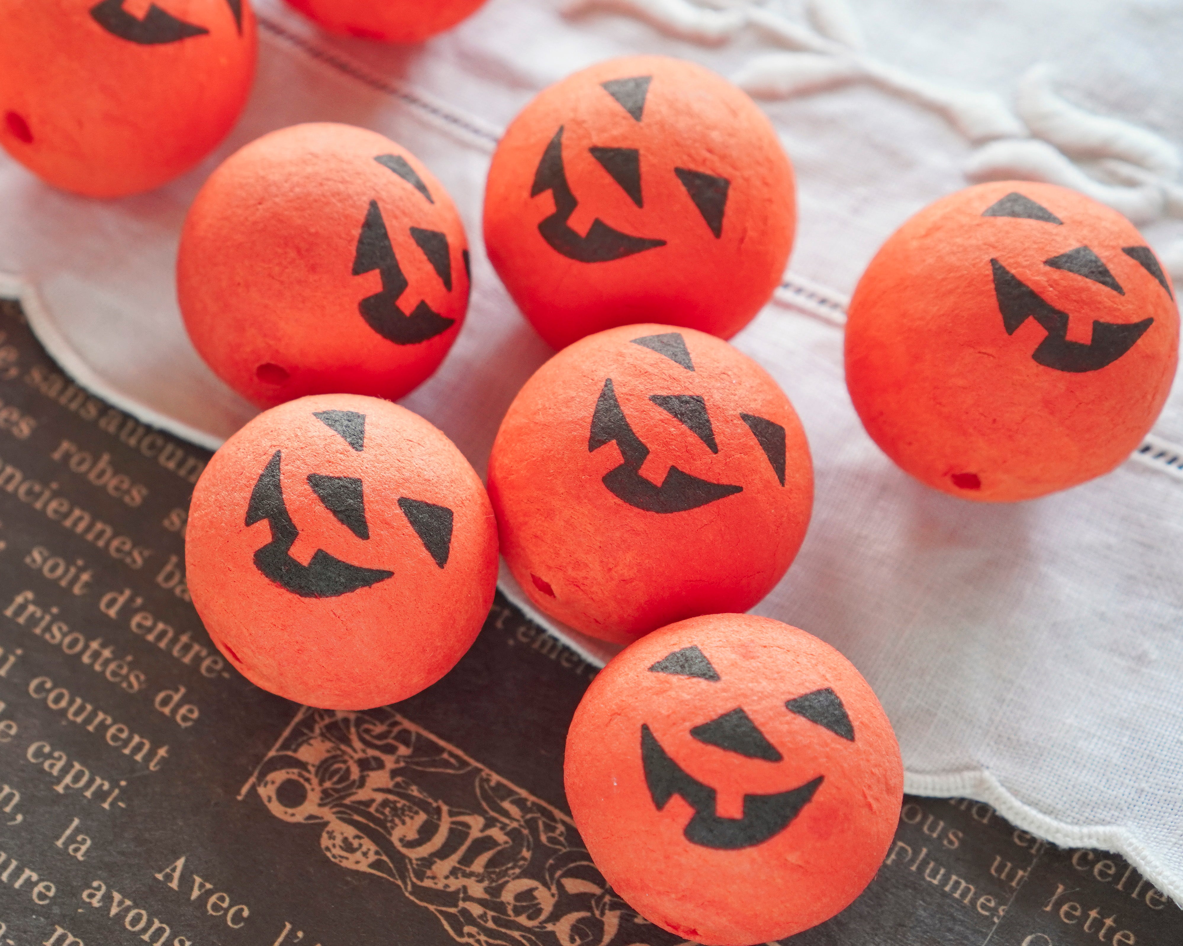 30mm Spun Cotton Heads: JACK O LANTERN - Vintage Style Pumpkin Heads, 12 Pcs.