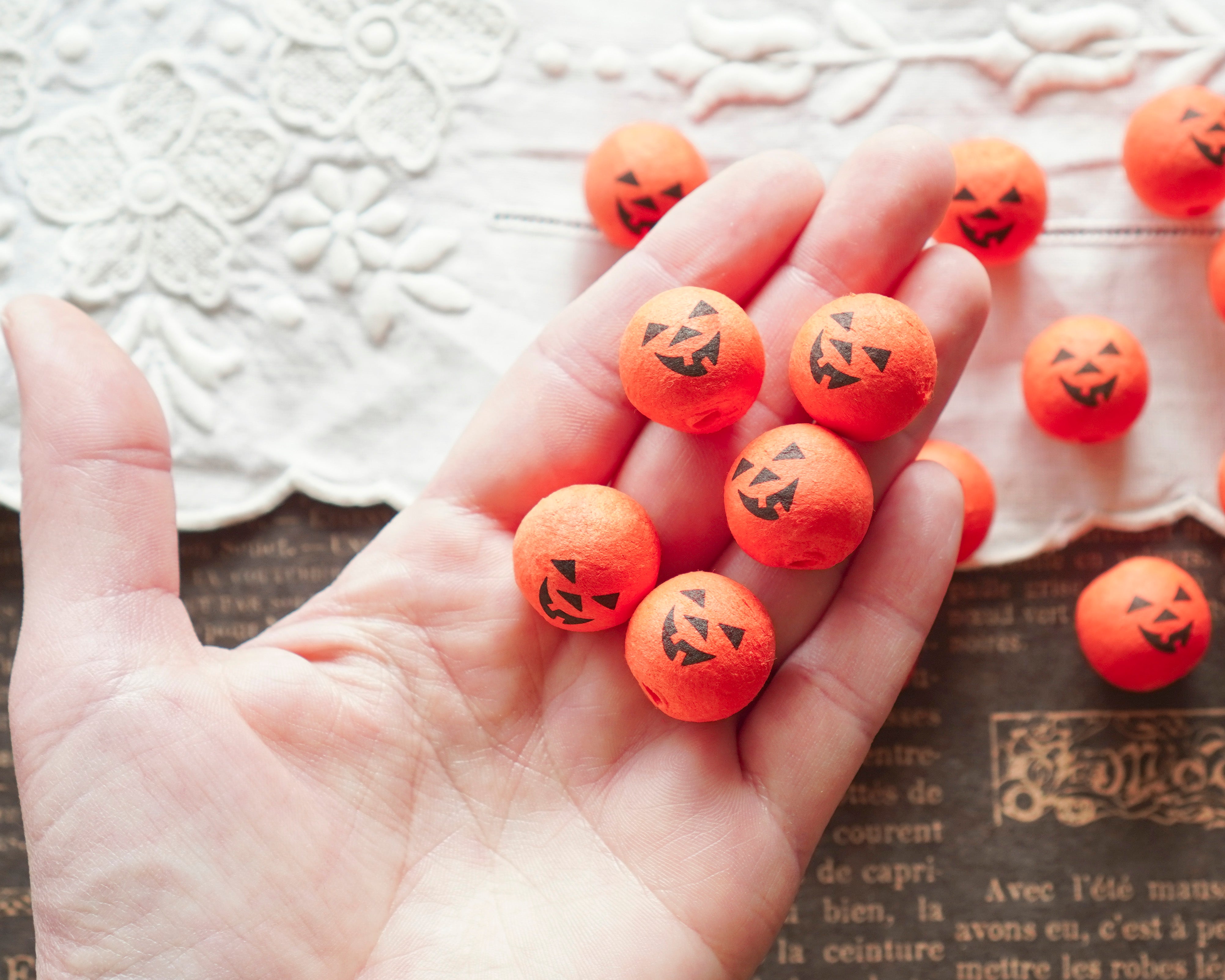 Mini Spun Cotton Heads: JACK O LANTERN - 20mm Vintage Style Pumpkin Heads, 12 Pcs.