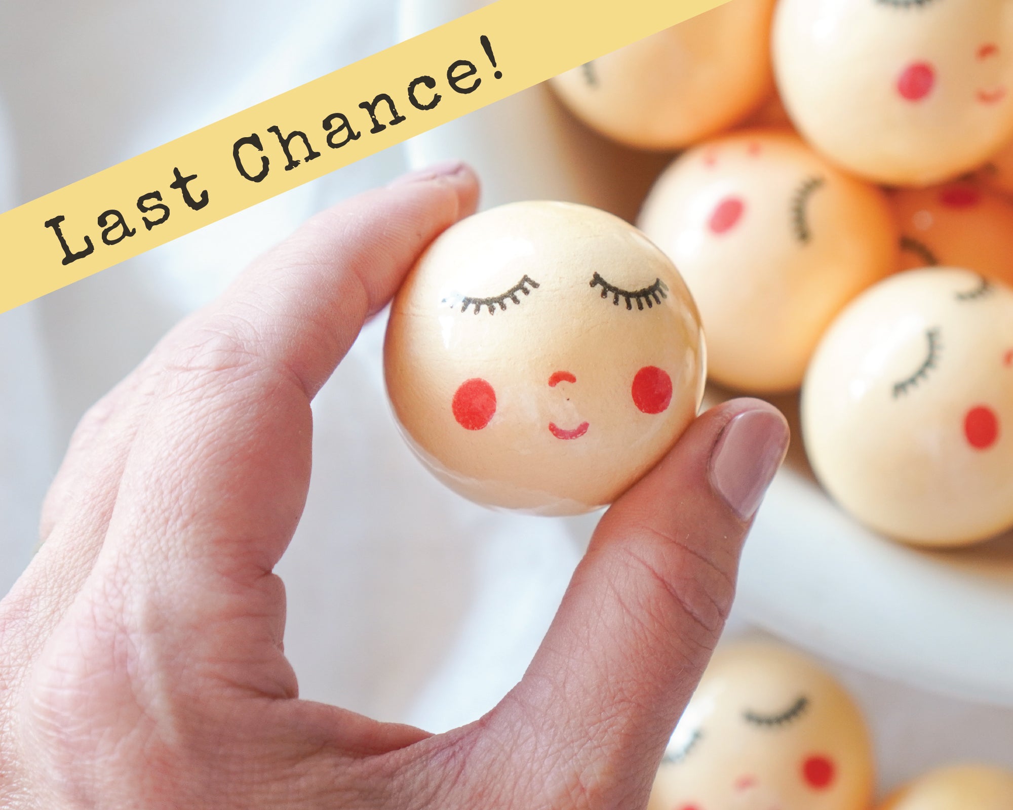 40mm Lacquered Doll Heads: SWEET ANGEL, Pale Yellow, 6 Pcs.