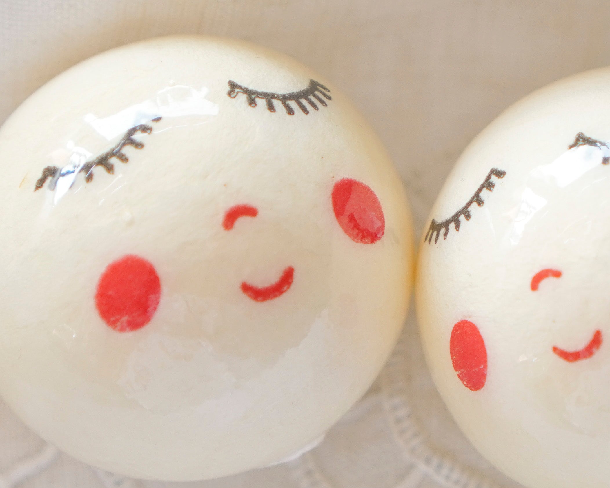 40mm Lacquered Doll Heads: SWEET ANGEL, Cream, 6 Pcs.
