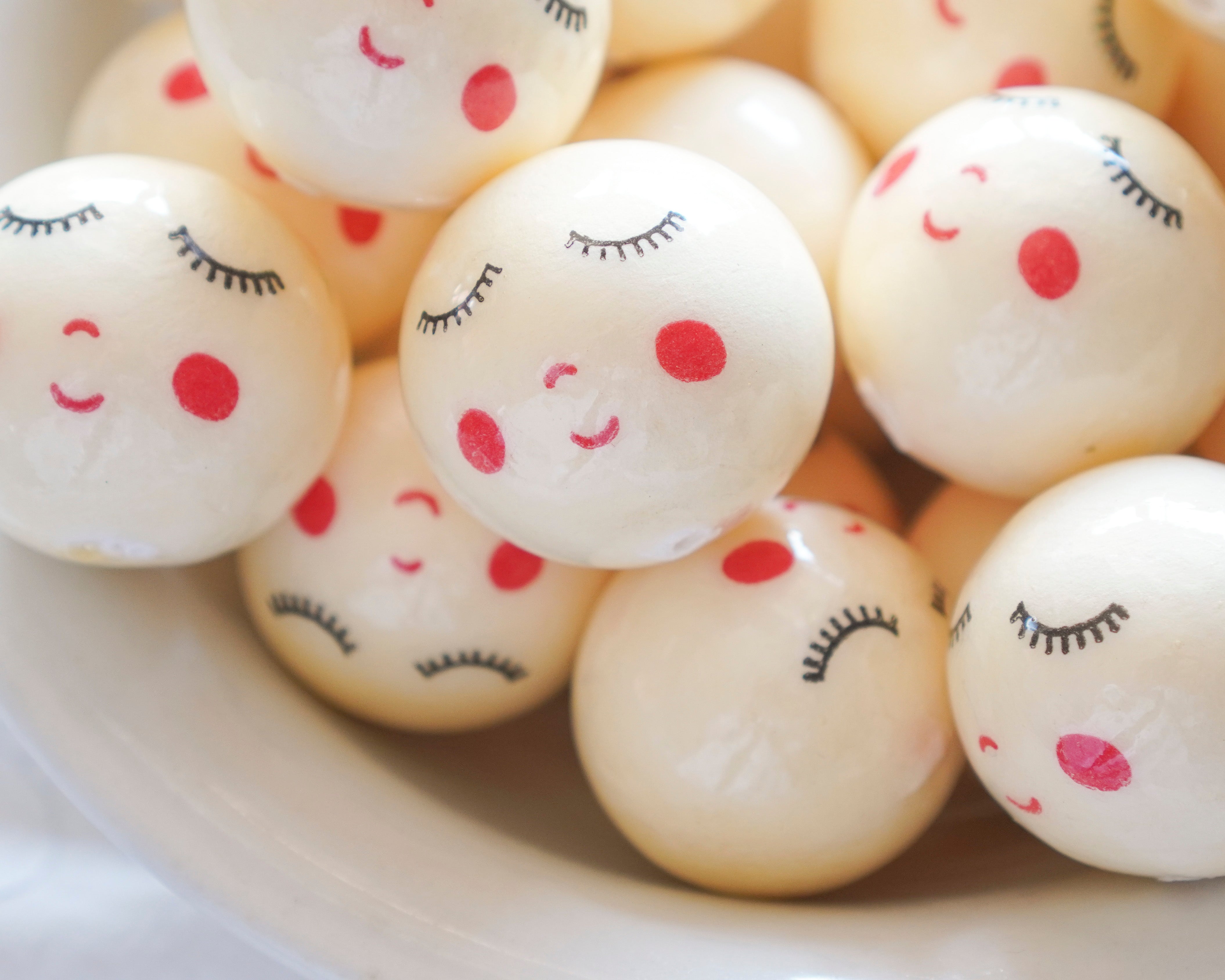 40mm Lacquered Doll Heads: SWEET ANGEL, Cream, 6 Pcs.