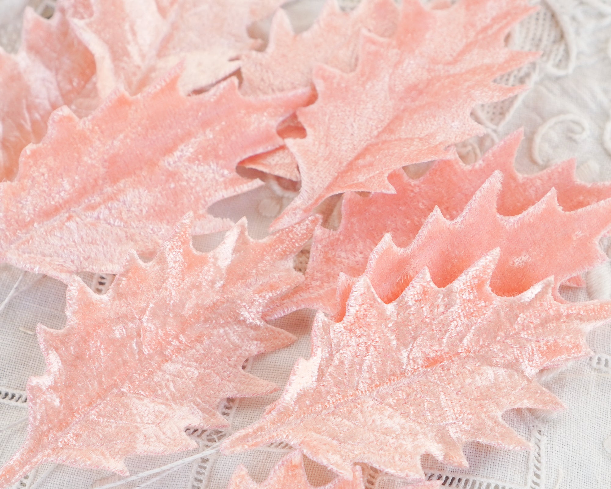 Pink Velvet Holly Leaves, 10 Pcs.