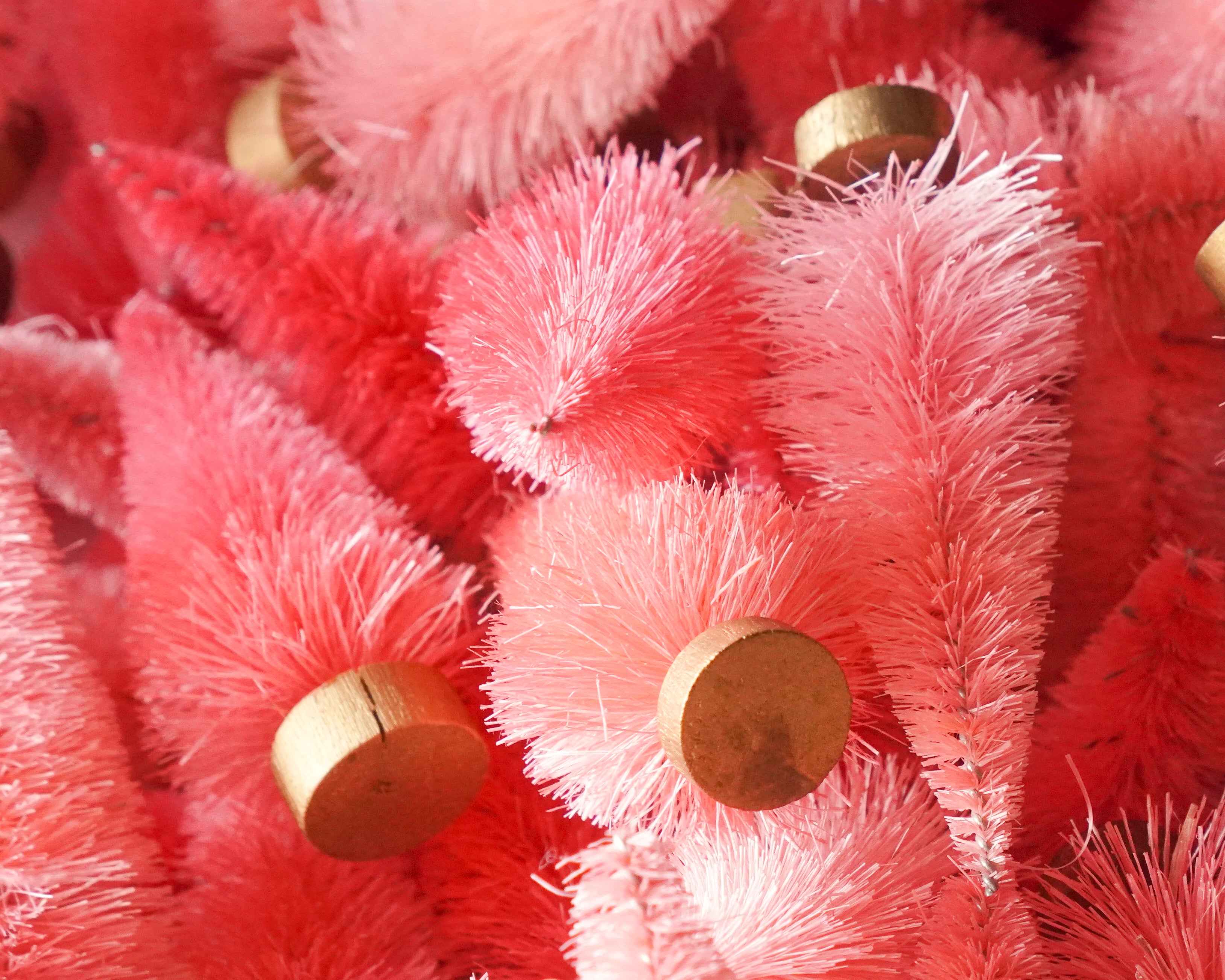 Mini Pink Bottle Brush Trees, 30 Pcs.
