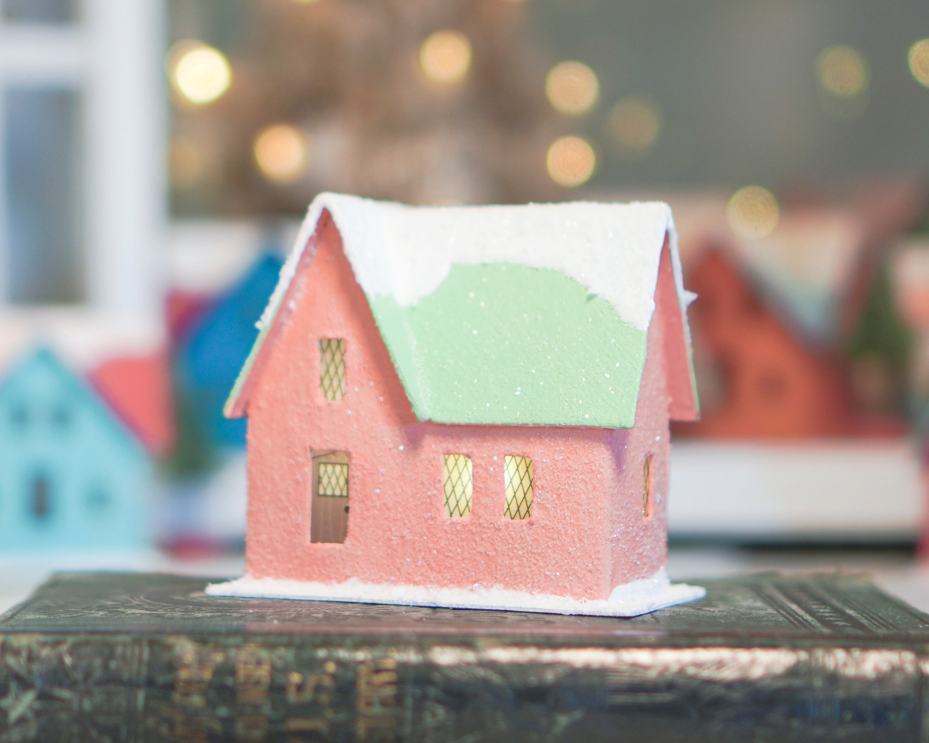 Putz House Kit - DIY Flat Pack Chipboard Christmas FARMHOUSE