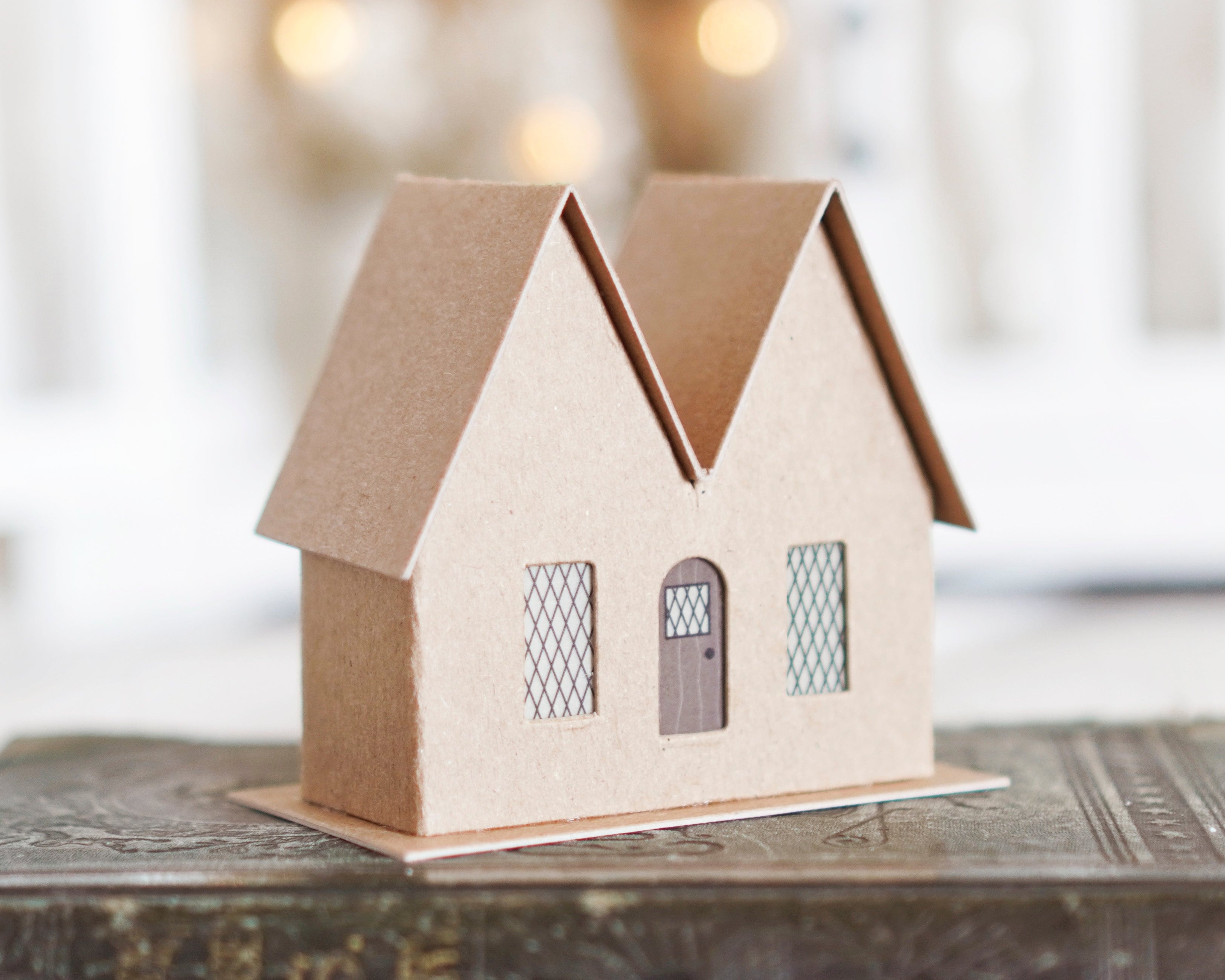 Putz House Kit - DIY Flat Pack Chipboard Christmas MANOR HOUSE