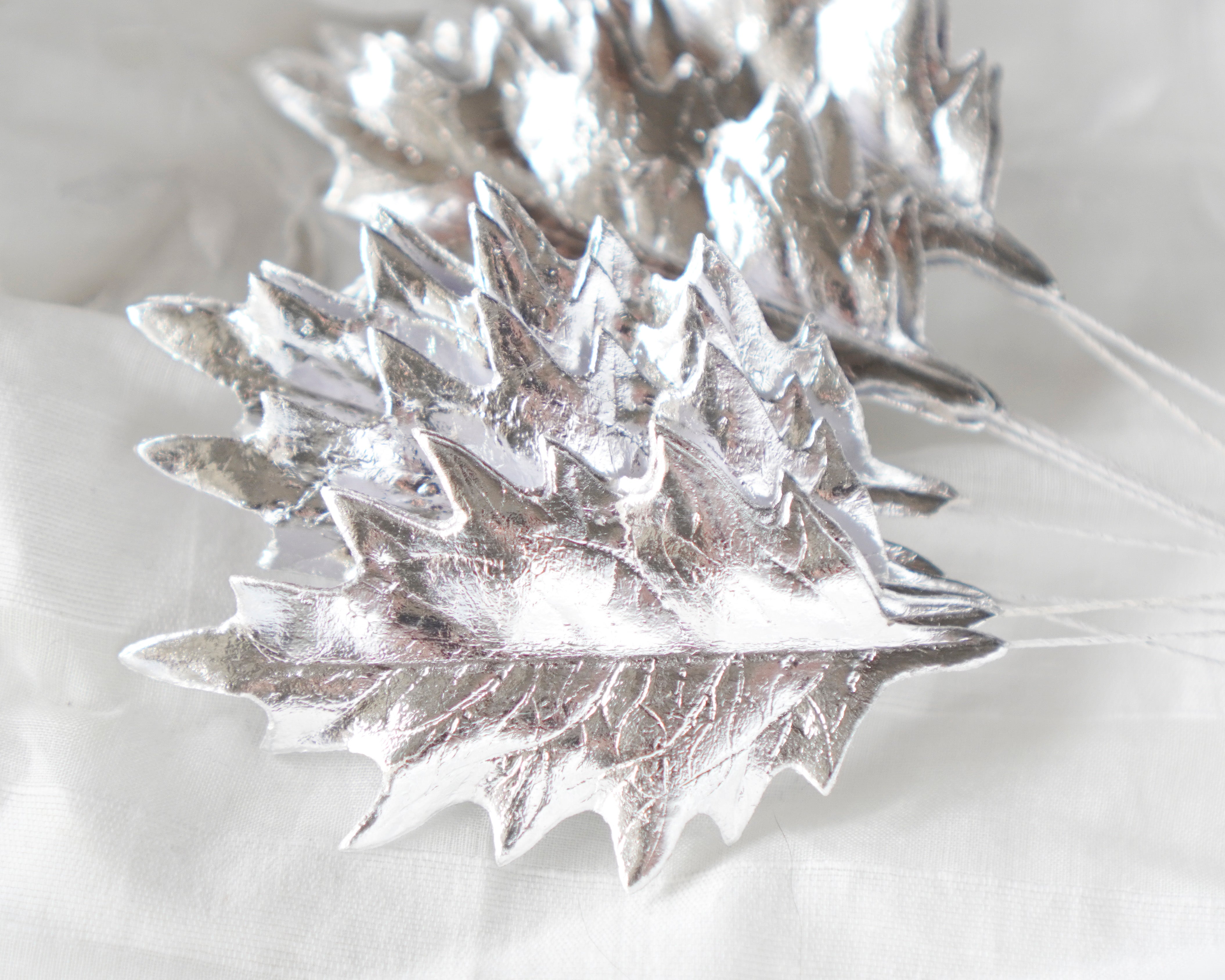 Silver Foiled Holly Leaves, 10 Pcs.