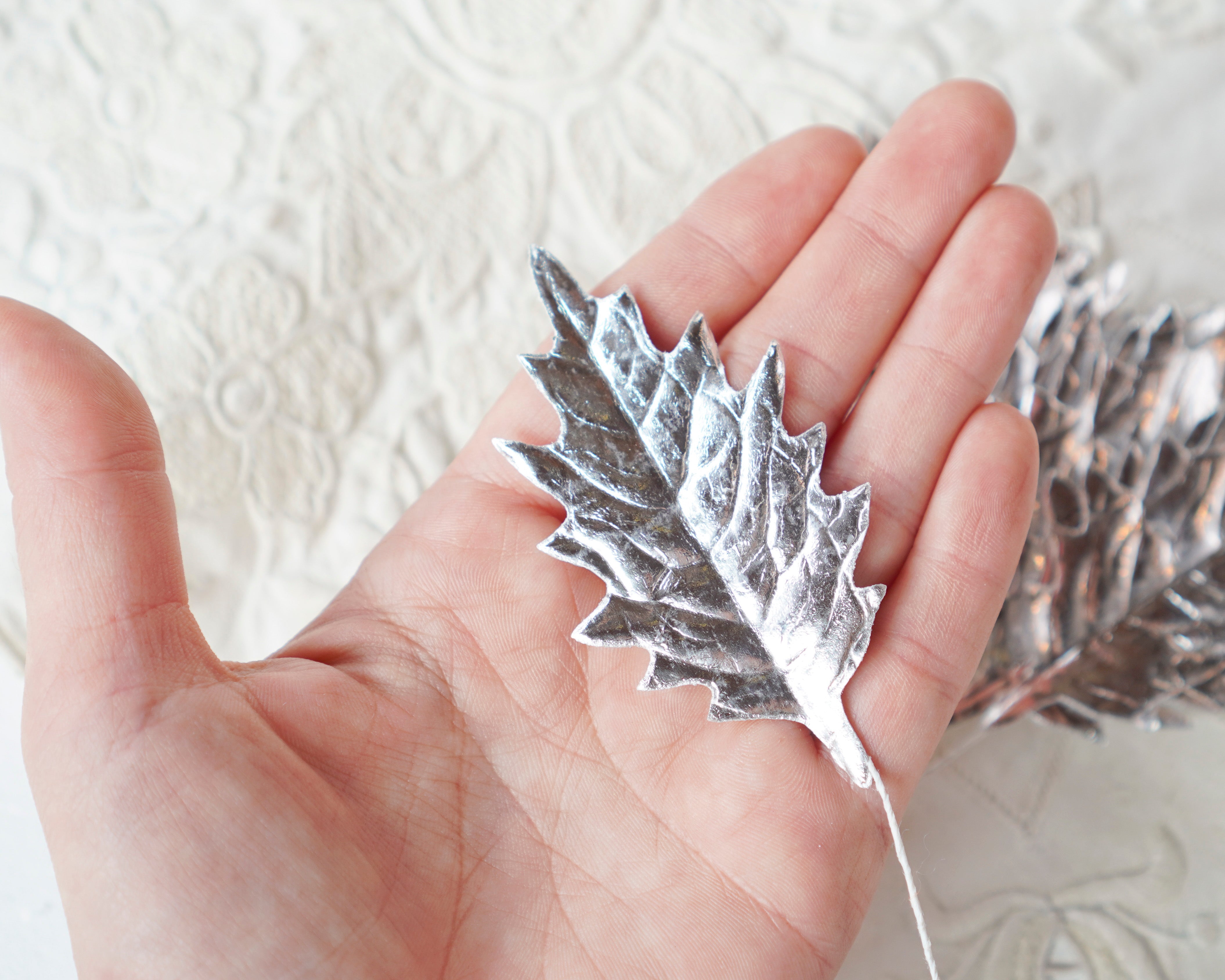 Silver Holly Leaves, 10 Pcs.