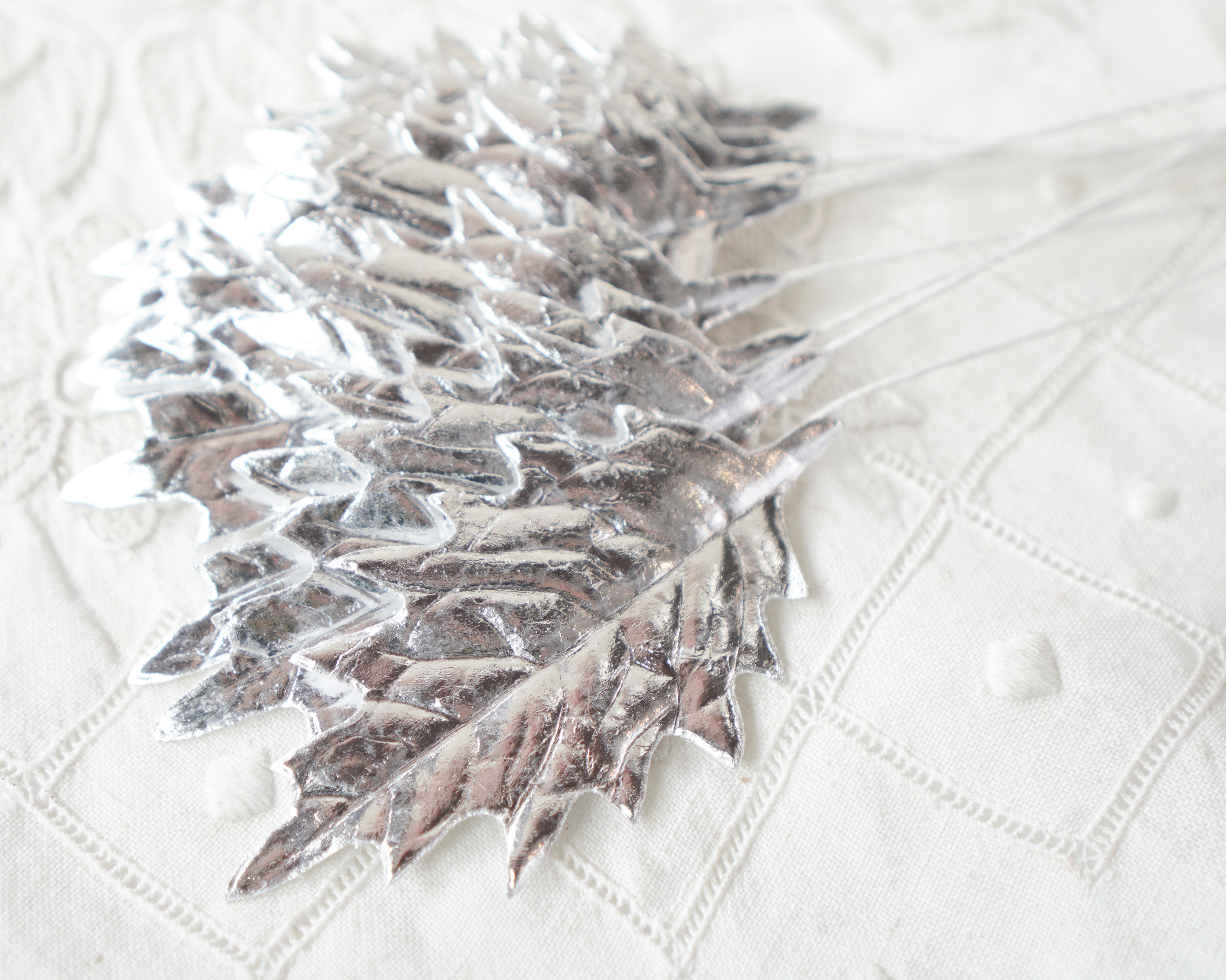 Silver Foiled Holly Leaves, 10 Pcs.