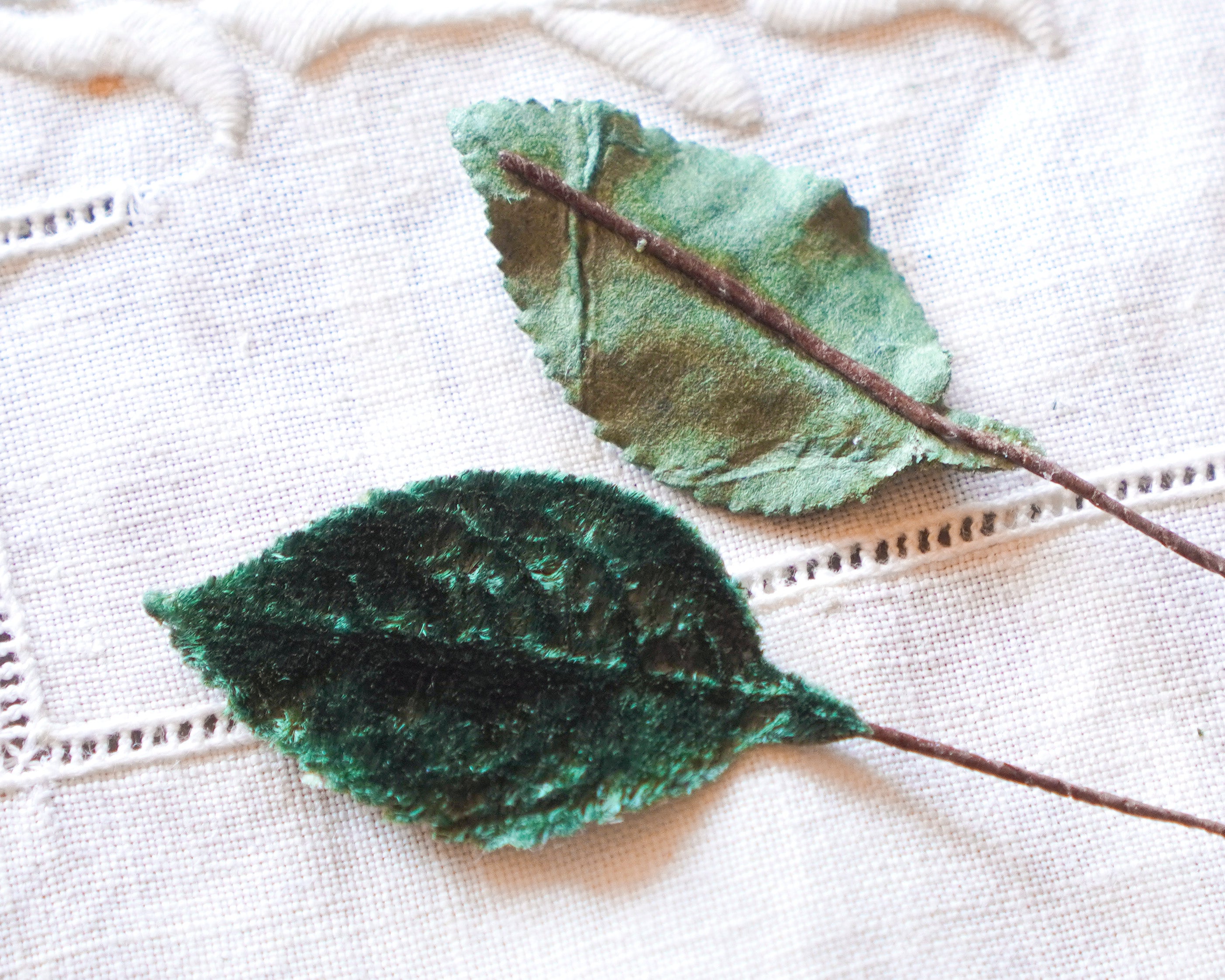 Dark Forest Green Velvet Leaves, Small, 10 Pcs.