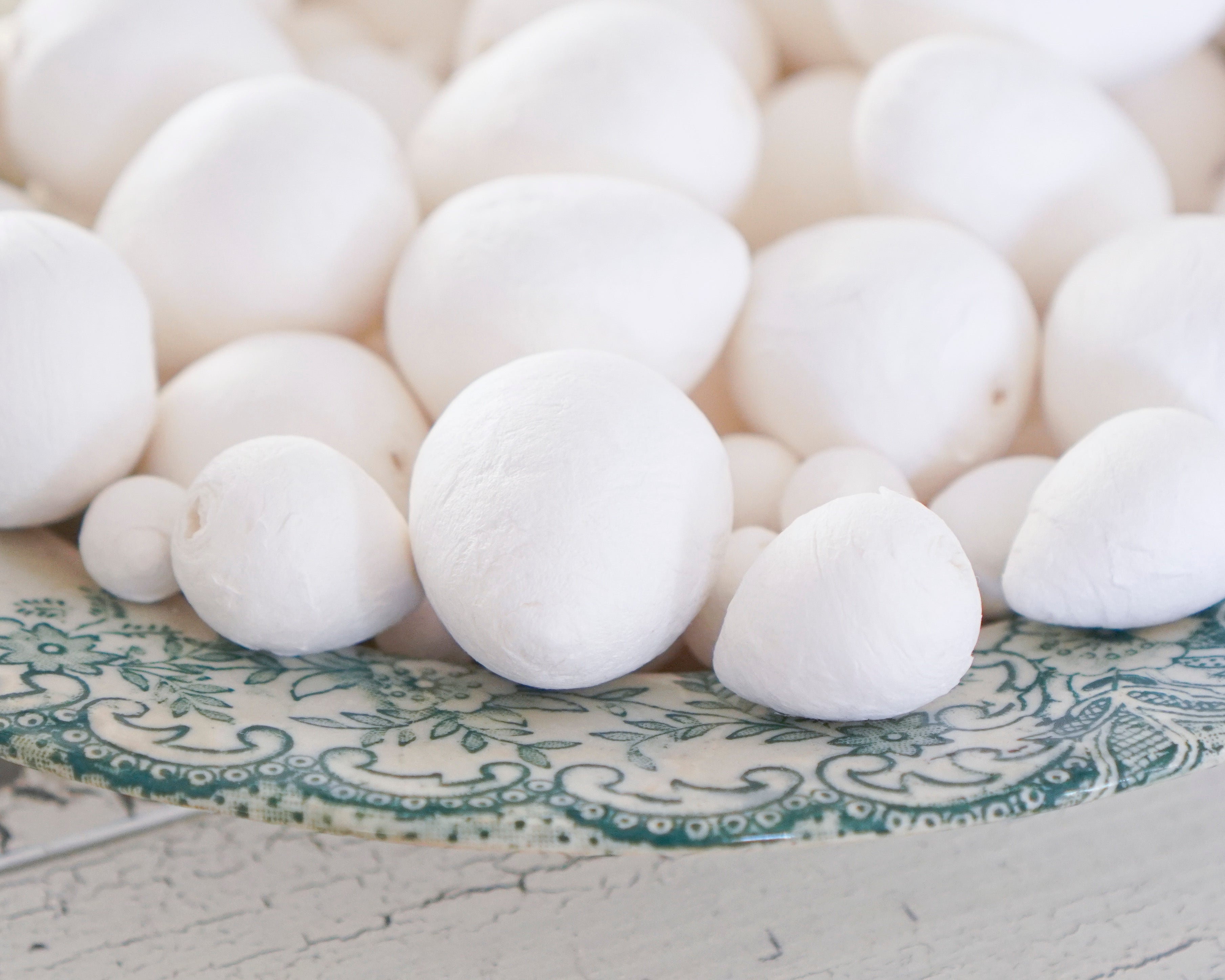 Spun Cotton Eggs Sampler Pack, Mixed-Size Paper Egg Craft Shapes, 100 Pcs.