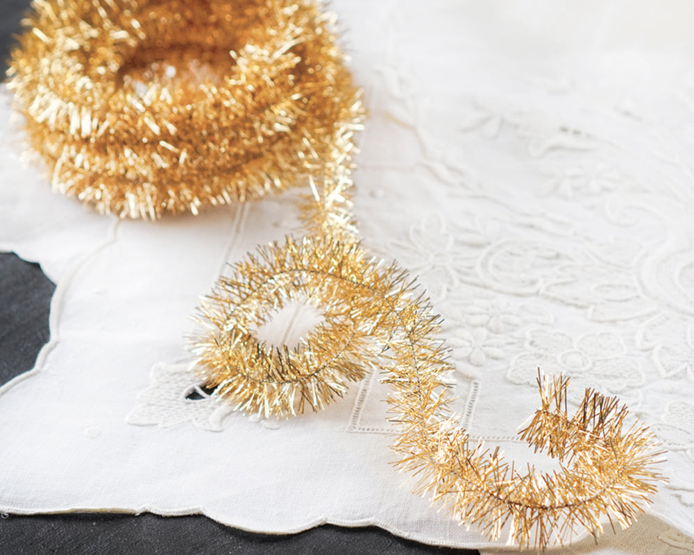 Wired Tinsel Trim - Gold Lurex Garland, 3 Yds.