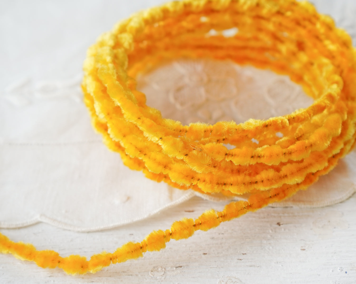 Caterpillar Bump Chenille - Vintage Harvest Gold Crushed Velvet Wired Trim, 3 Yds.