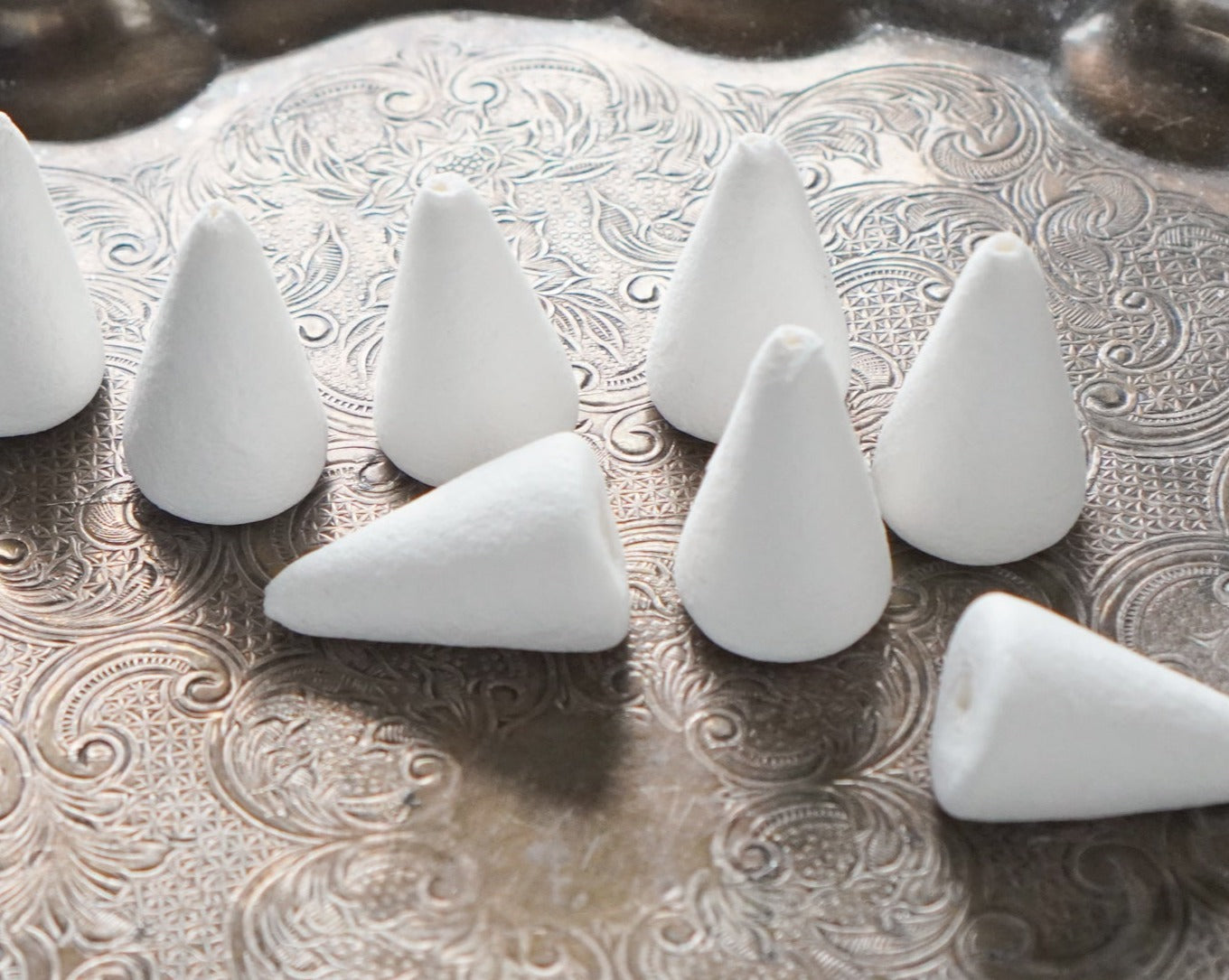 Spun Cotton Cones - 32mm Cone Craft Shapes, 12 Pcs.