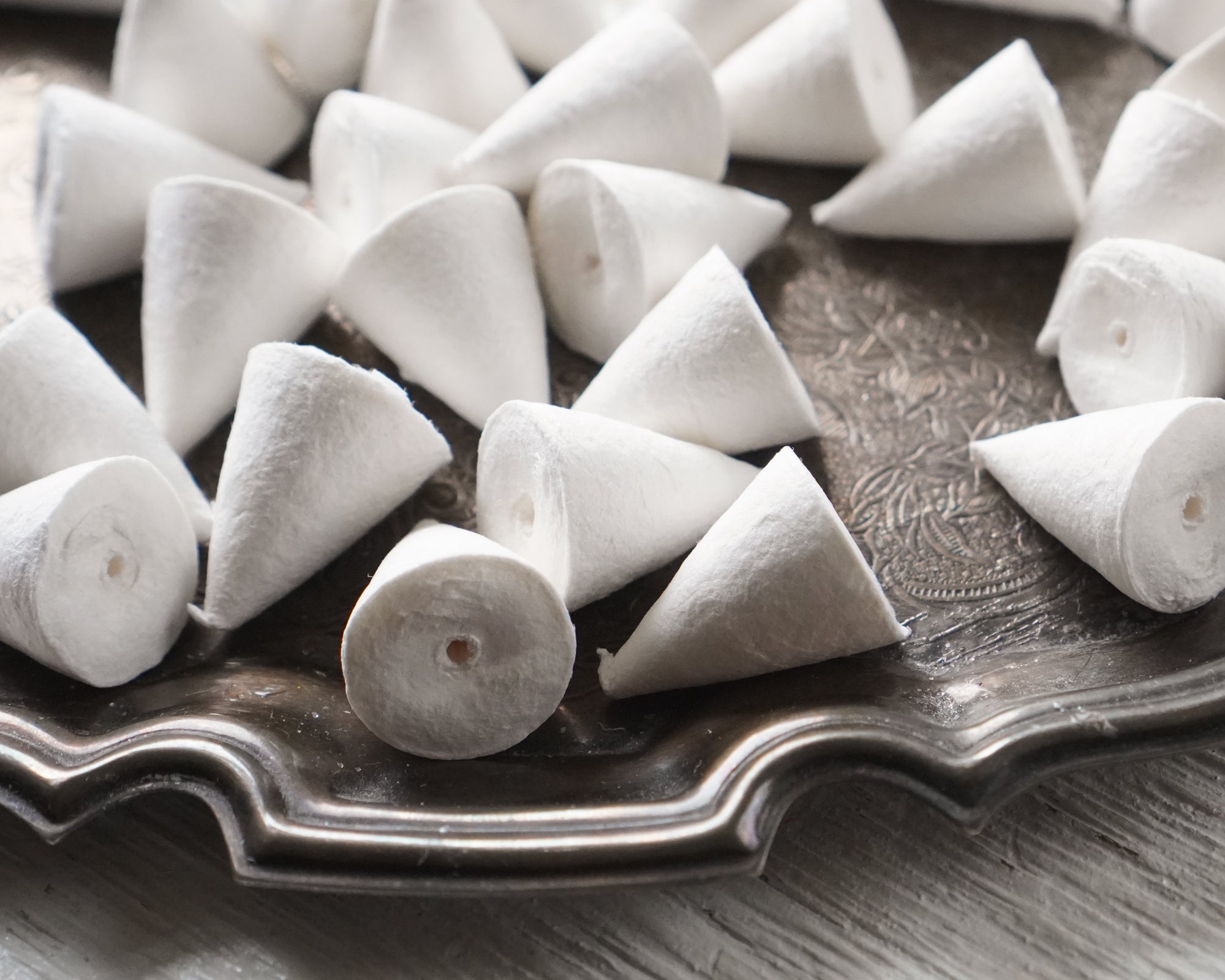 Spun Cotton Cones - 25mm Cone Craft Shapes, 12 Pcs.