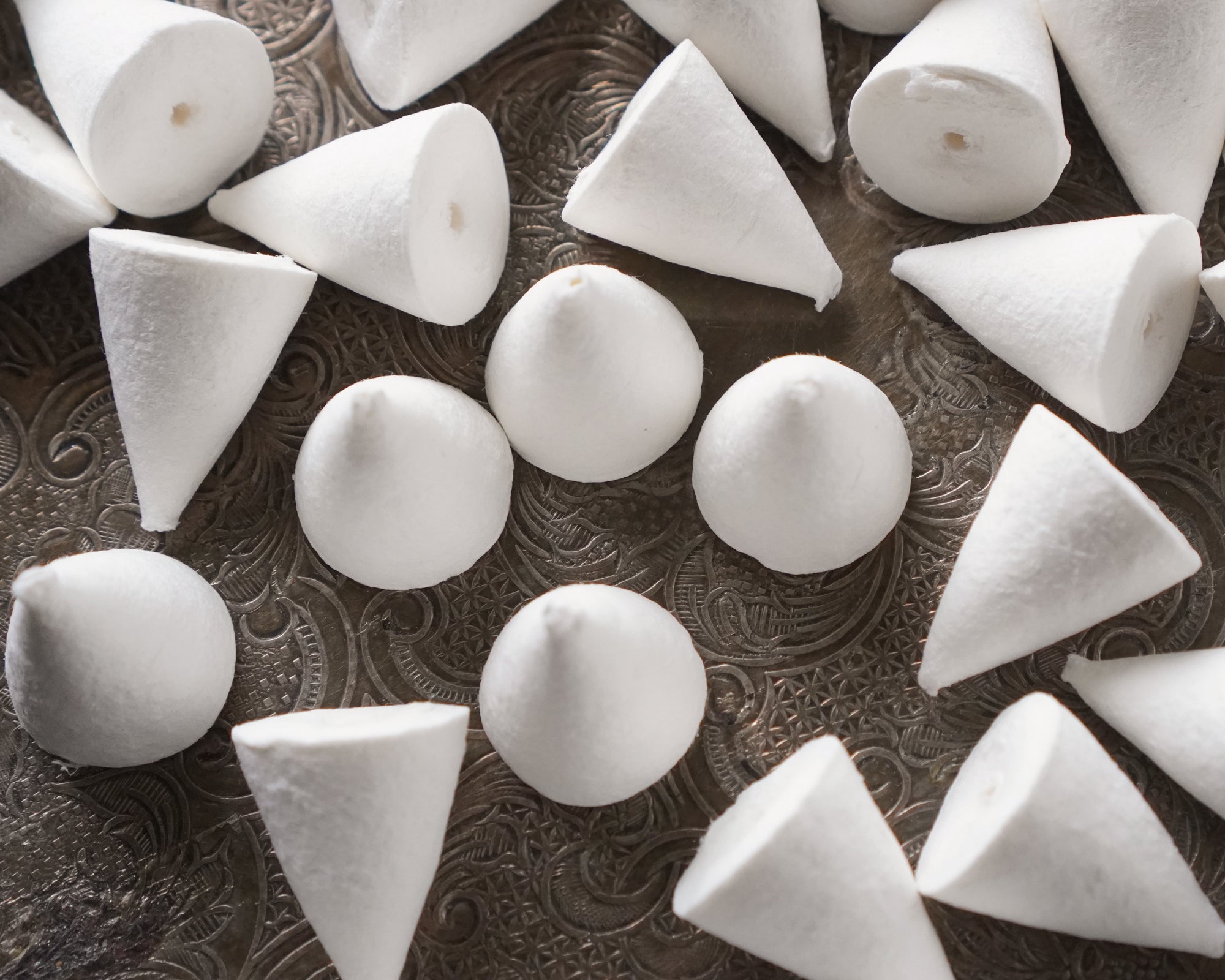 Spun Cotton Cones - 25mm Cone Craft Shapes, 12 Pcs.