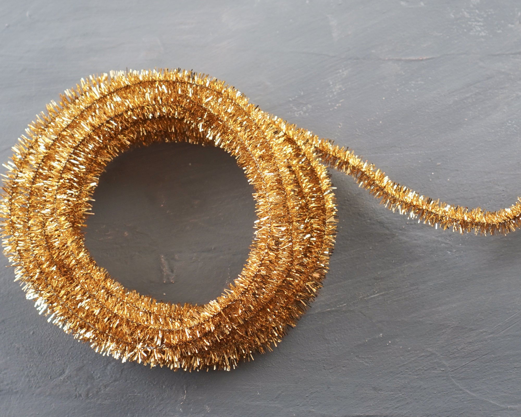 Gold Pipe Cleaner Roping - Wired Metallic Lurex Craft Trim, 3 Yds.