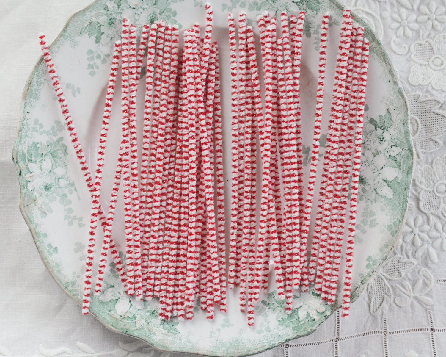 Stiff Bristle Pipe Cleaners - Red and Cream Candy Cane Striped Chenille Stems, Bundle of 36