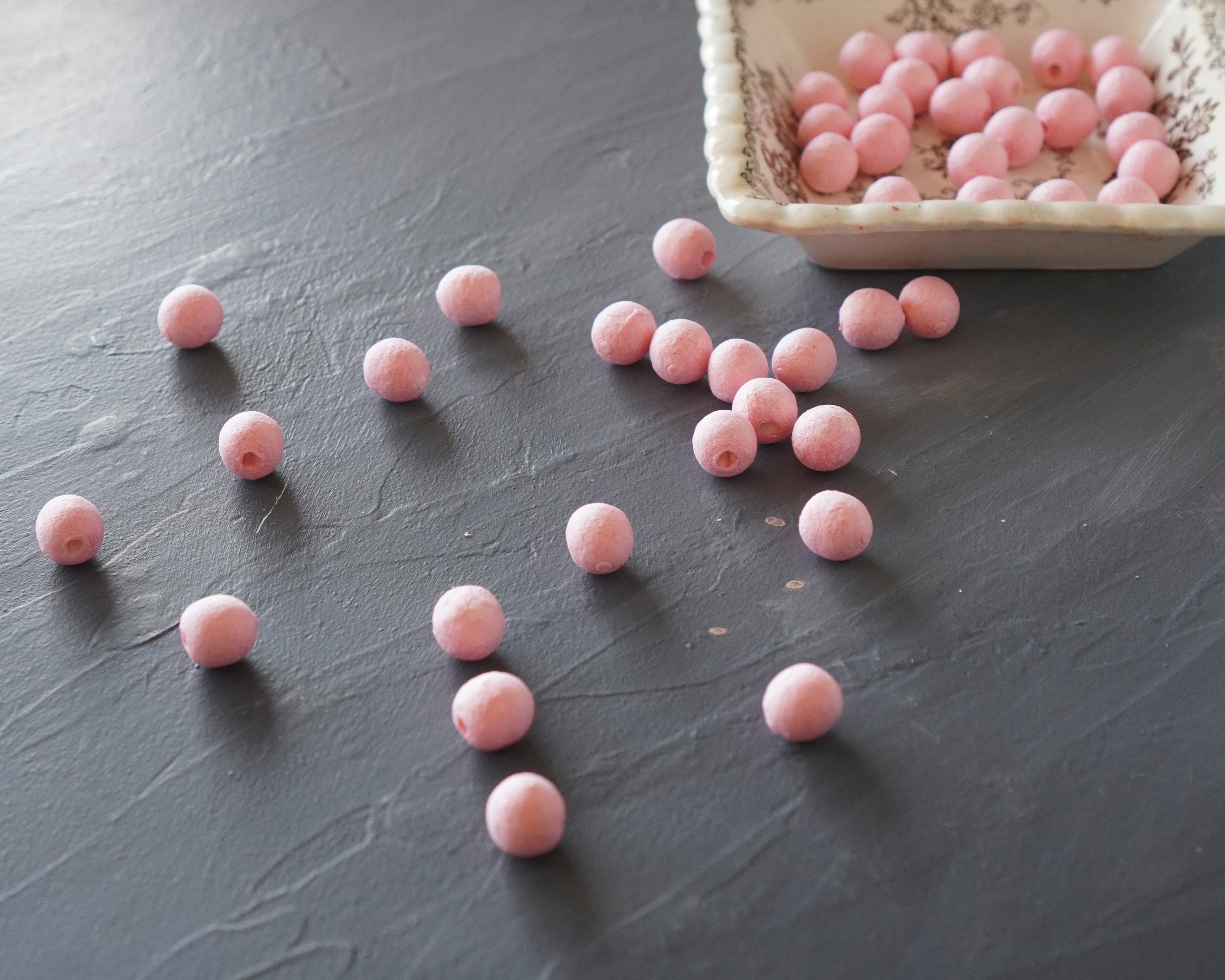 Elf Feet - Pink Tinted Spun Cotton Eggs 12x10mm, 24 Pcs.