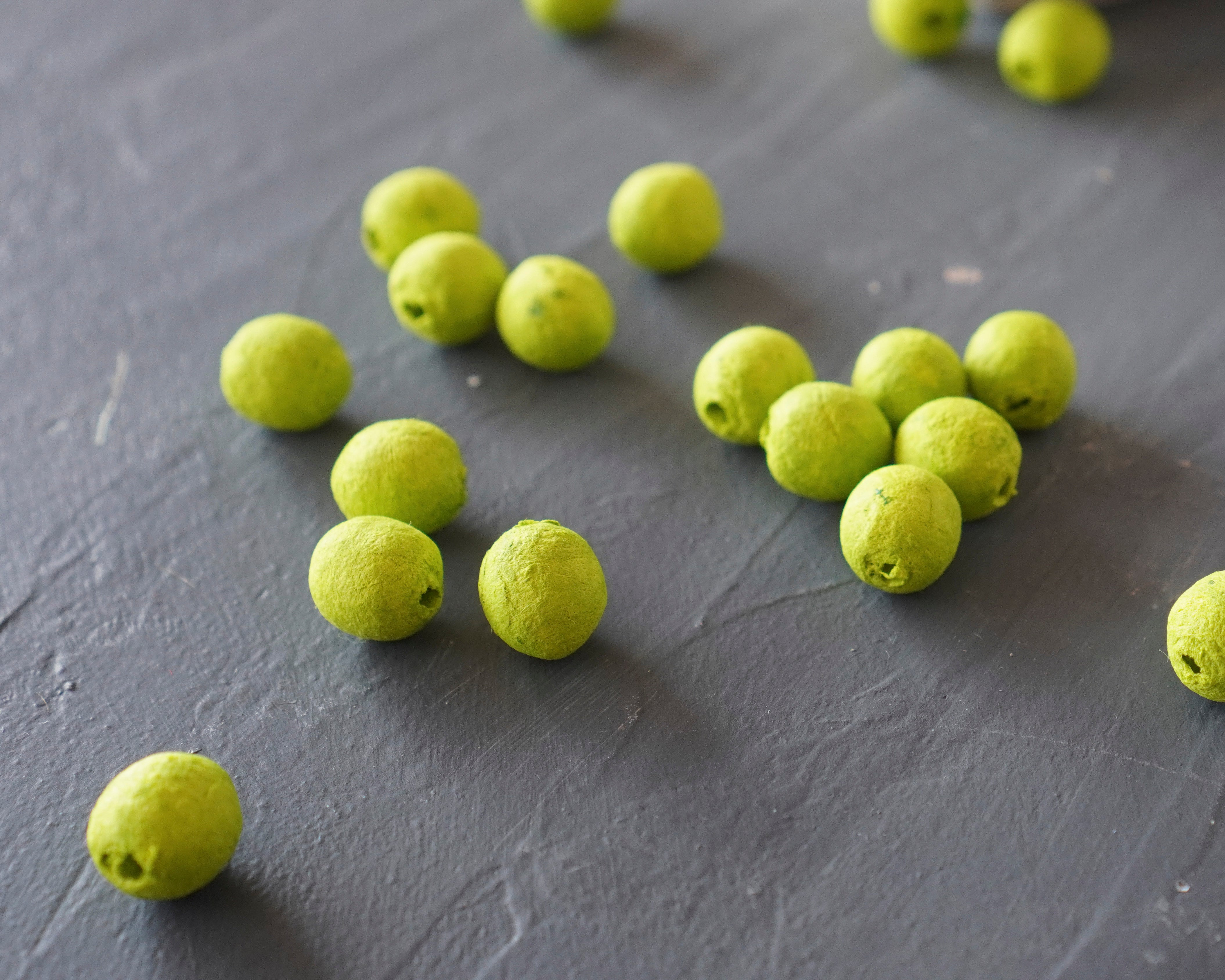 Elf Feet - Lime Green Tinted Spun Cotton Eggs 12x10mm, 24 Pcs.