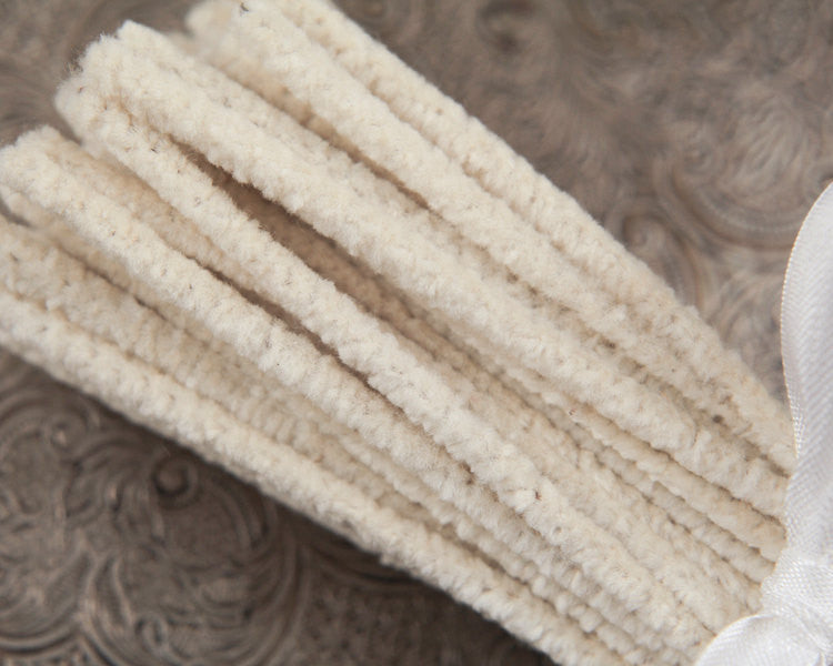 Old Fashioned Pipe Cleaners - Thin Off White Chenille Stems, Bundle of 50