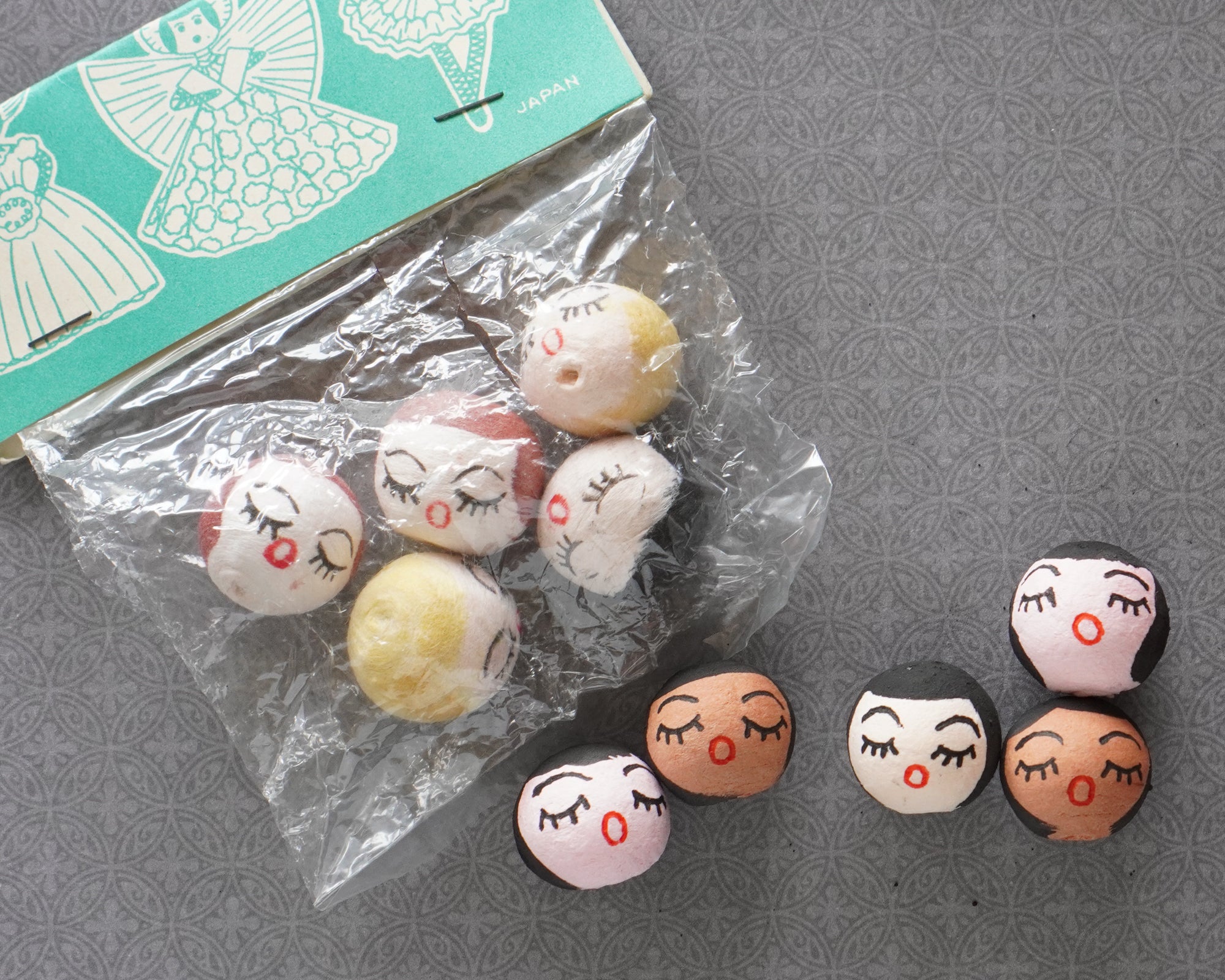 Tips for Drawing Vintage Faces on Spun Cotton Doll Heads