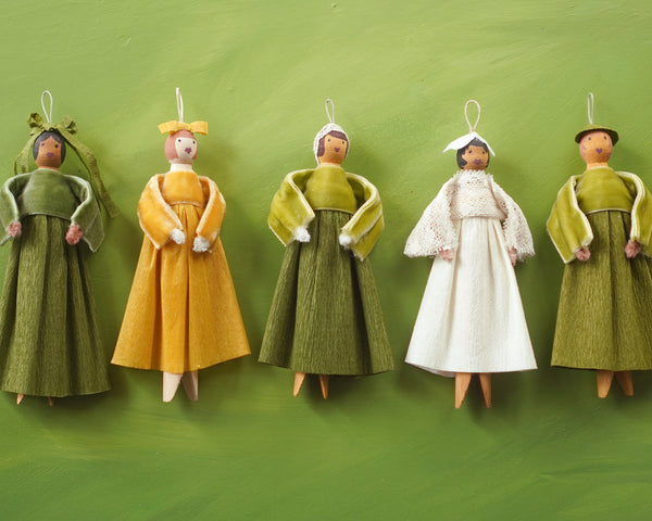 Making Vintage Style Clothespin Dolls! 1960s Kitsch Craft Project