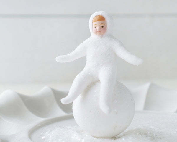 Christmas Craft Tutorial: Make a Retro Cake Pan Diorama! – Smile Mercantile  Craft Co.