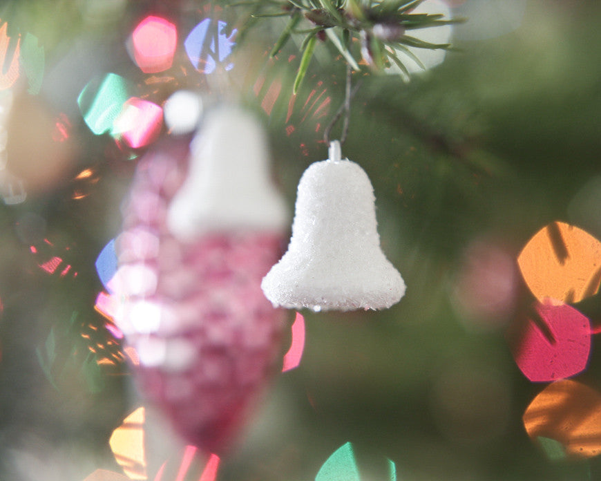 Tutorial: Retro Spun Cotton Sugar Bell Ornaments