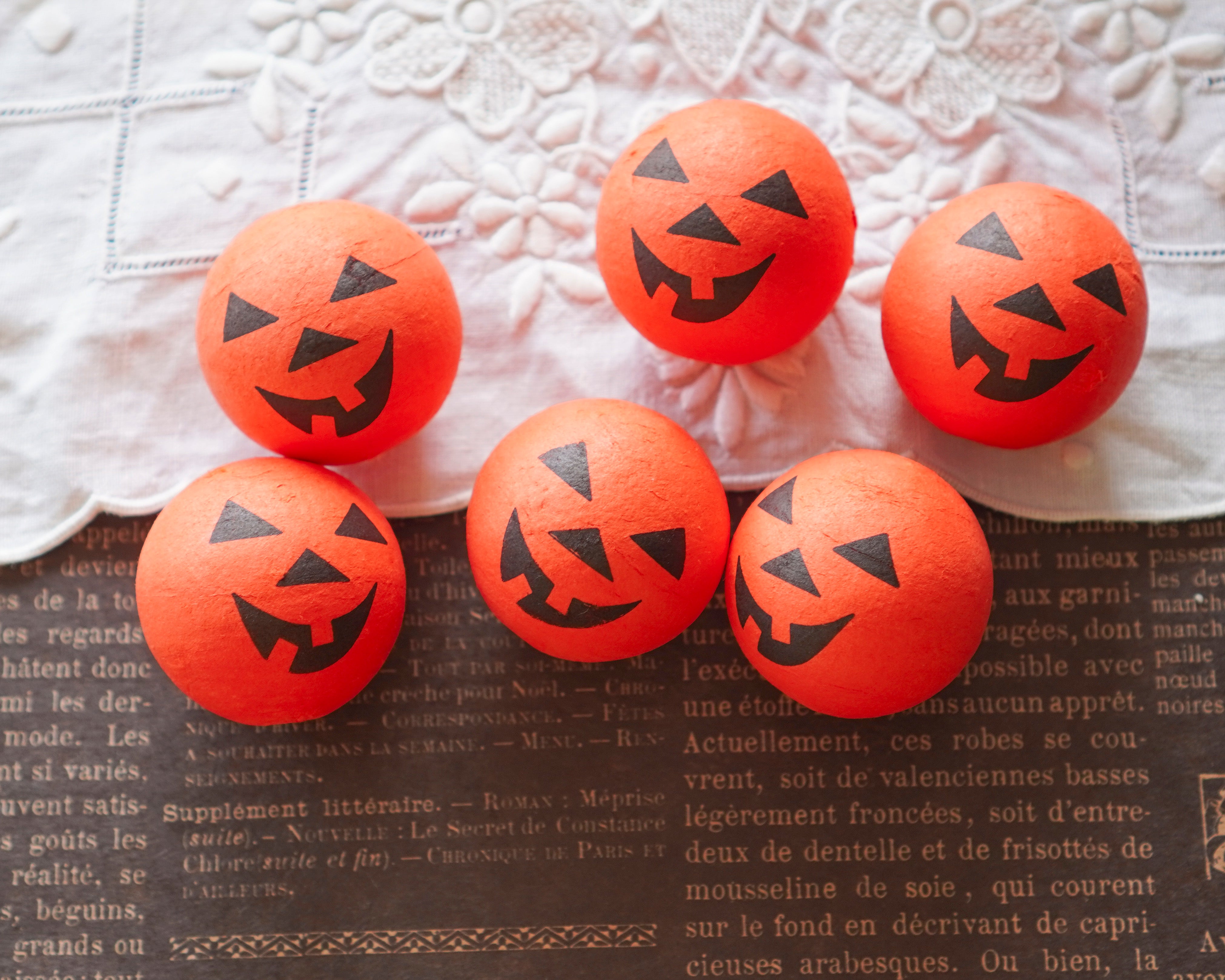 Large Spun Cotton Heads: JACK O' LANTERN - 40mm Vintage Style  Pumpkin Heads, 6 Pcs.