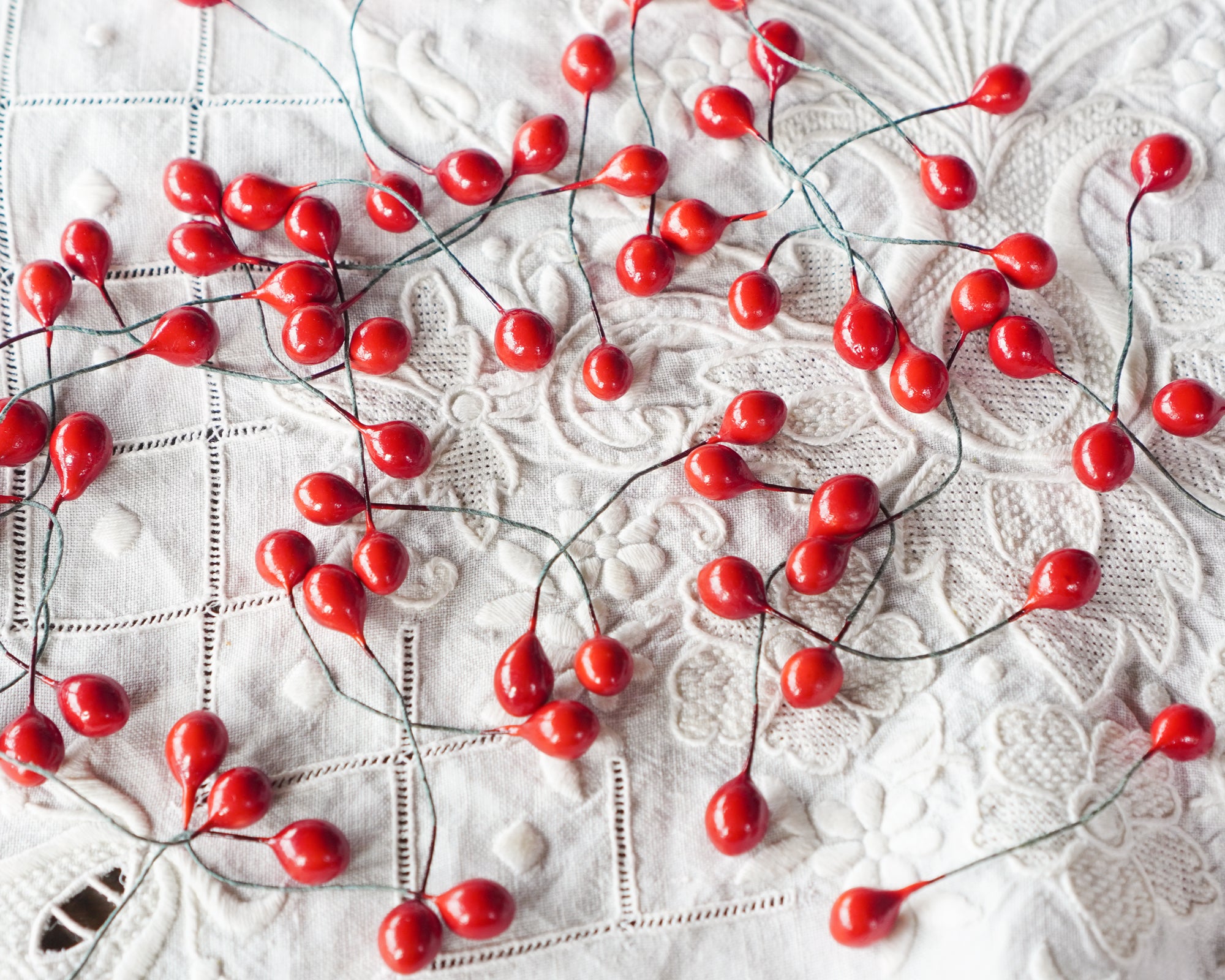 Holly Berry Stems - Double-Ended Red Berries on Wire Stems, 36 Pcs