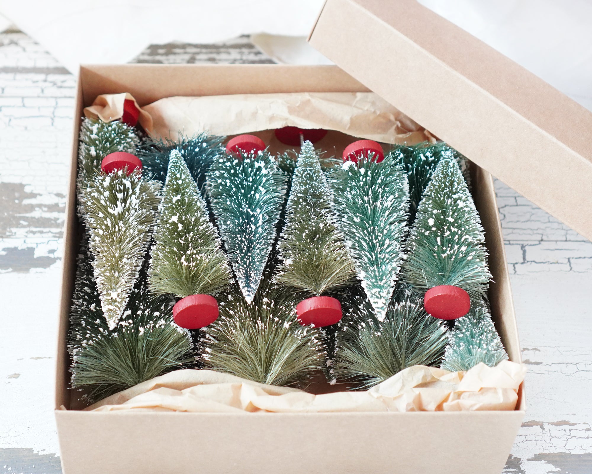 Mixed Size Bottle Brush Tree Set - 2.5-6 Inch Antique Style Frosted Sisal Christmas Trees, 16 Pcs.