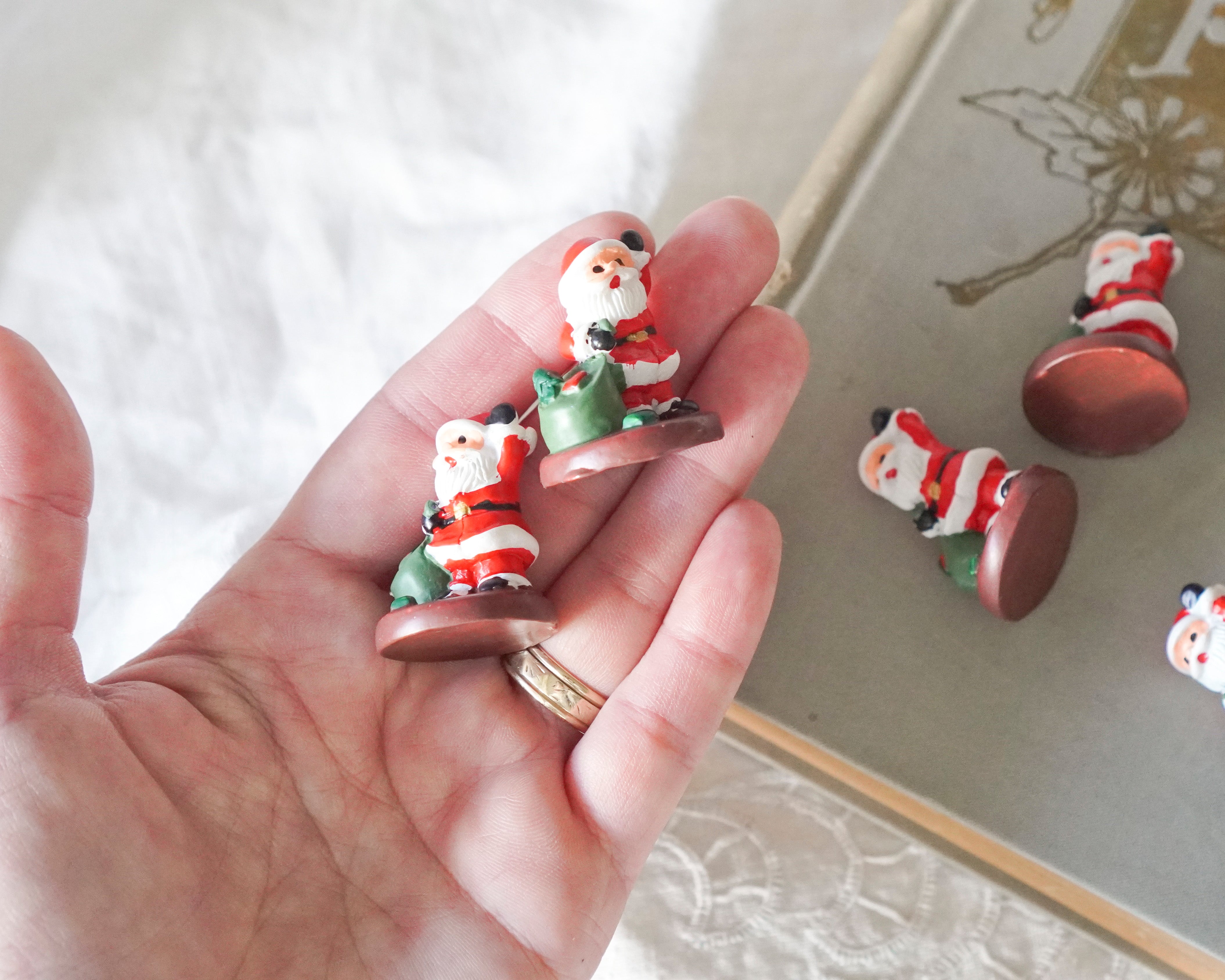 Miniature Resin Christmas Figurines - Santa Claus with Sack, 6 Pcs.