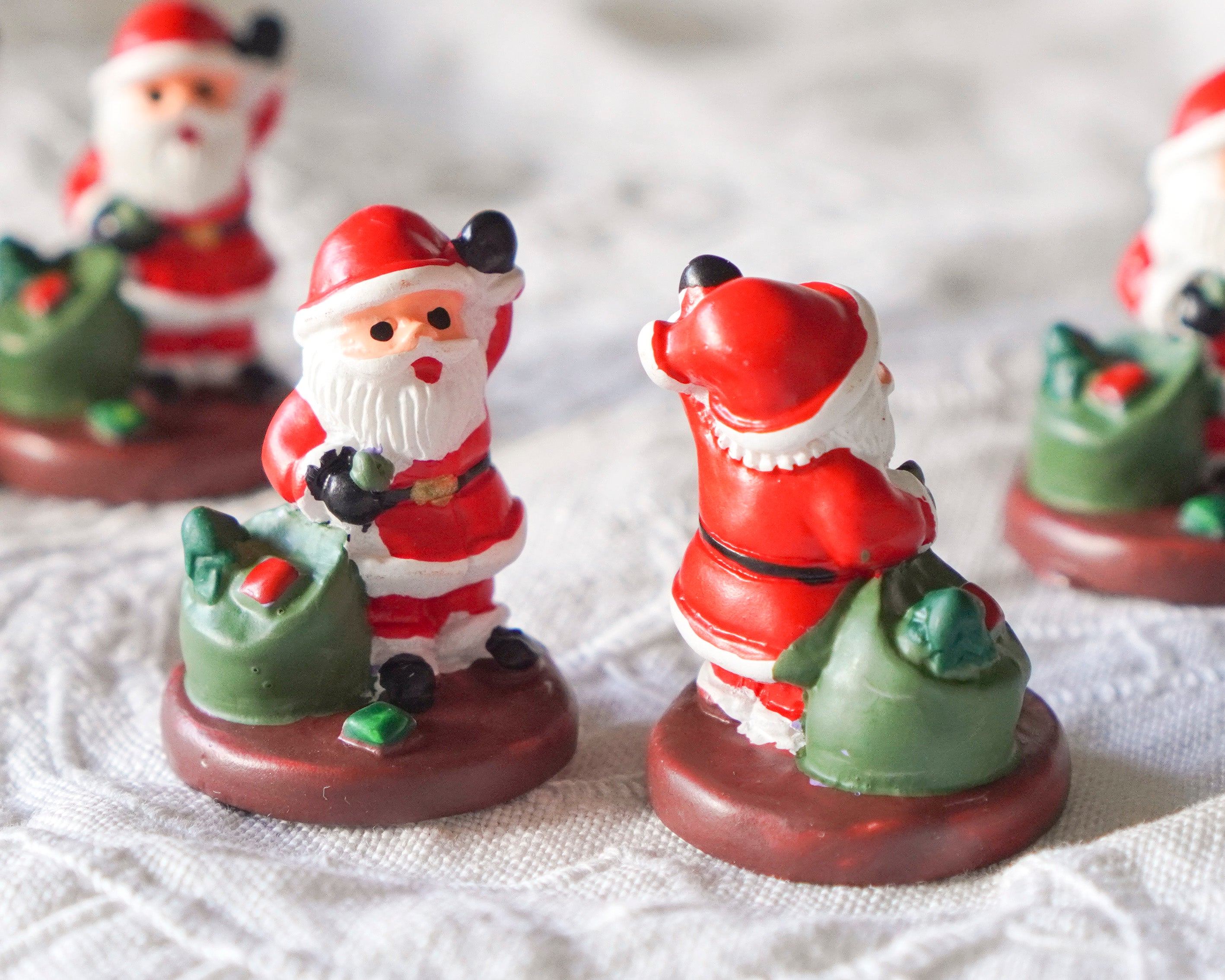Miniature Resin Christmas Figurines - Santa Claus with Sack, 6 Pcs.