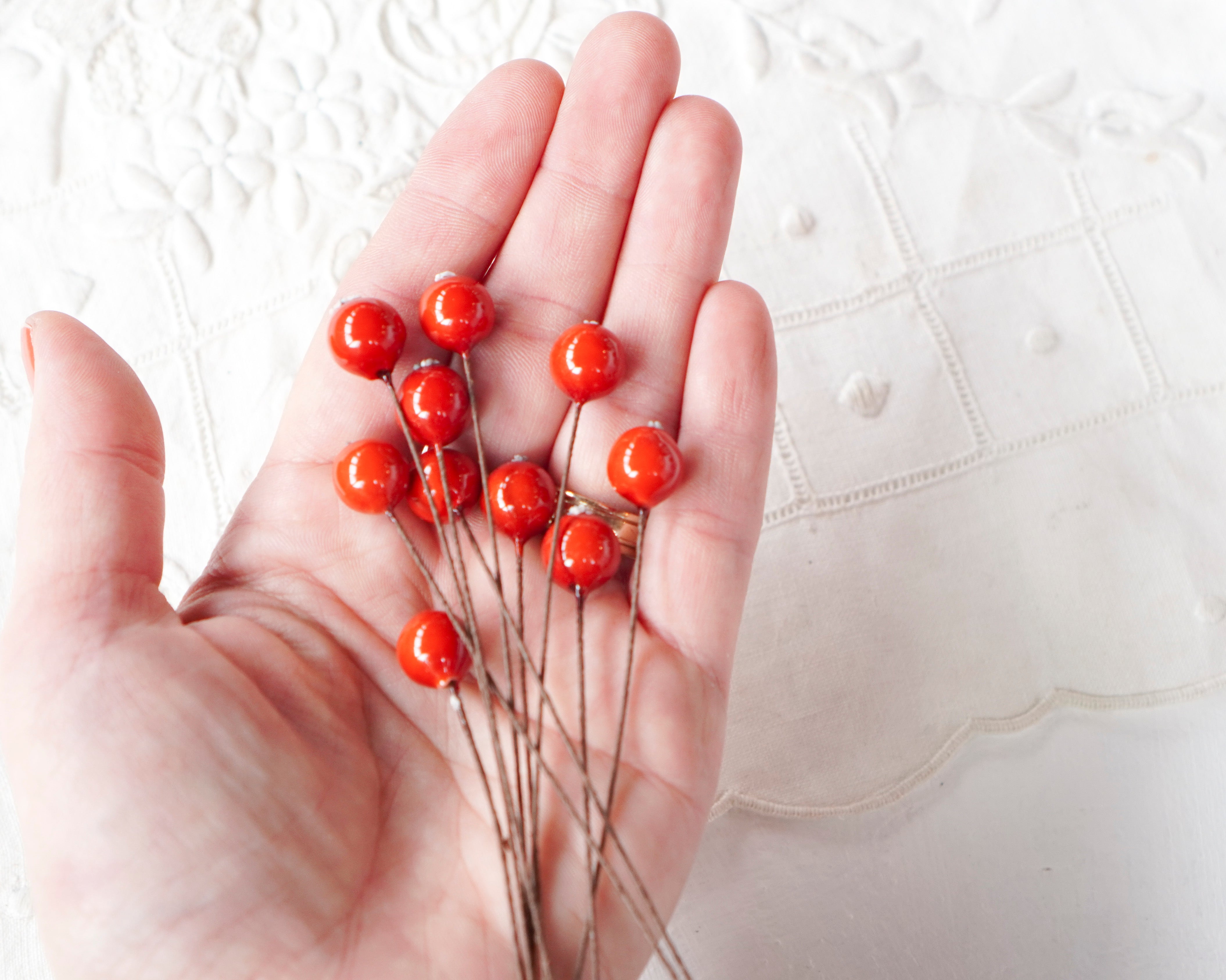 Red Berries - Mini Spun Cotton Berry Picks, 10 Pcs.