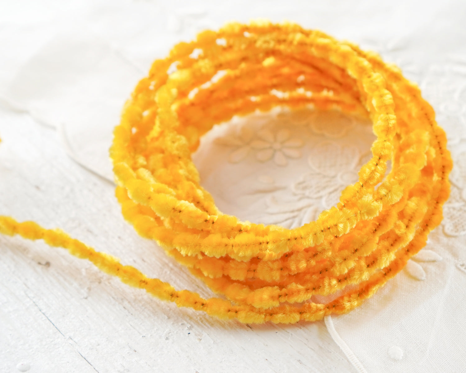 Caterpillar Bump Chenille - Vintage Harvest Gold Crushed Velvet Wired Trim, 3 Yds.