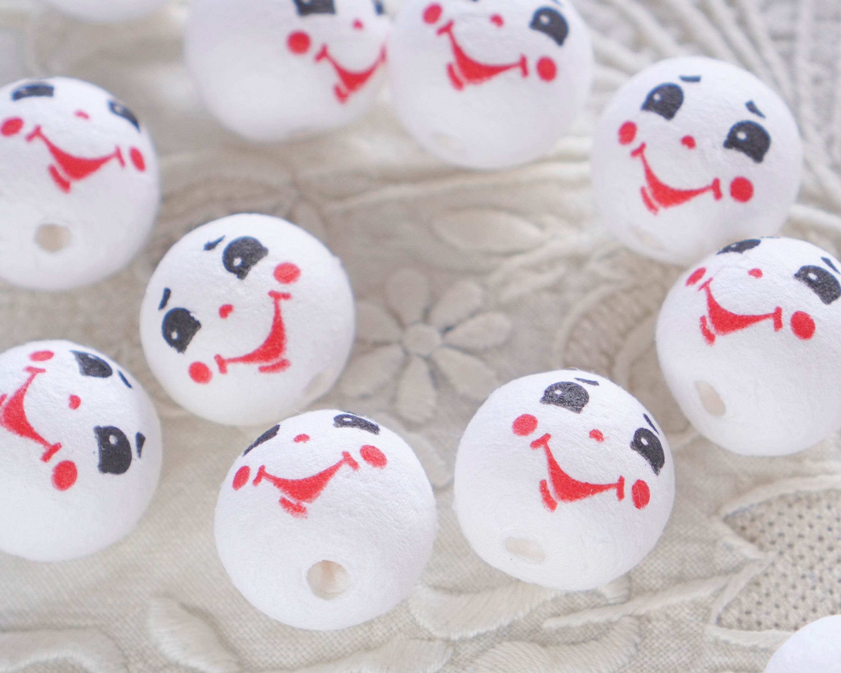 Spun Cotton Heads: FROSTY - 18mm Vintage-Style Jolly Snowman Heads with Faces, 12 Pcs.