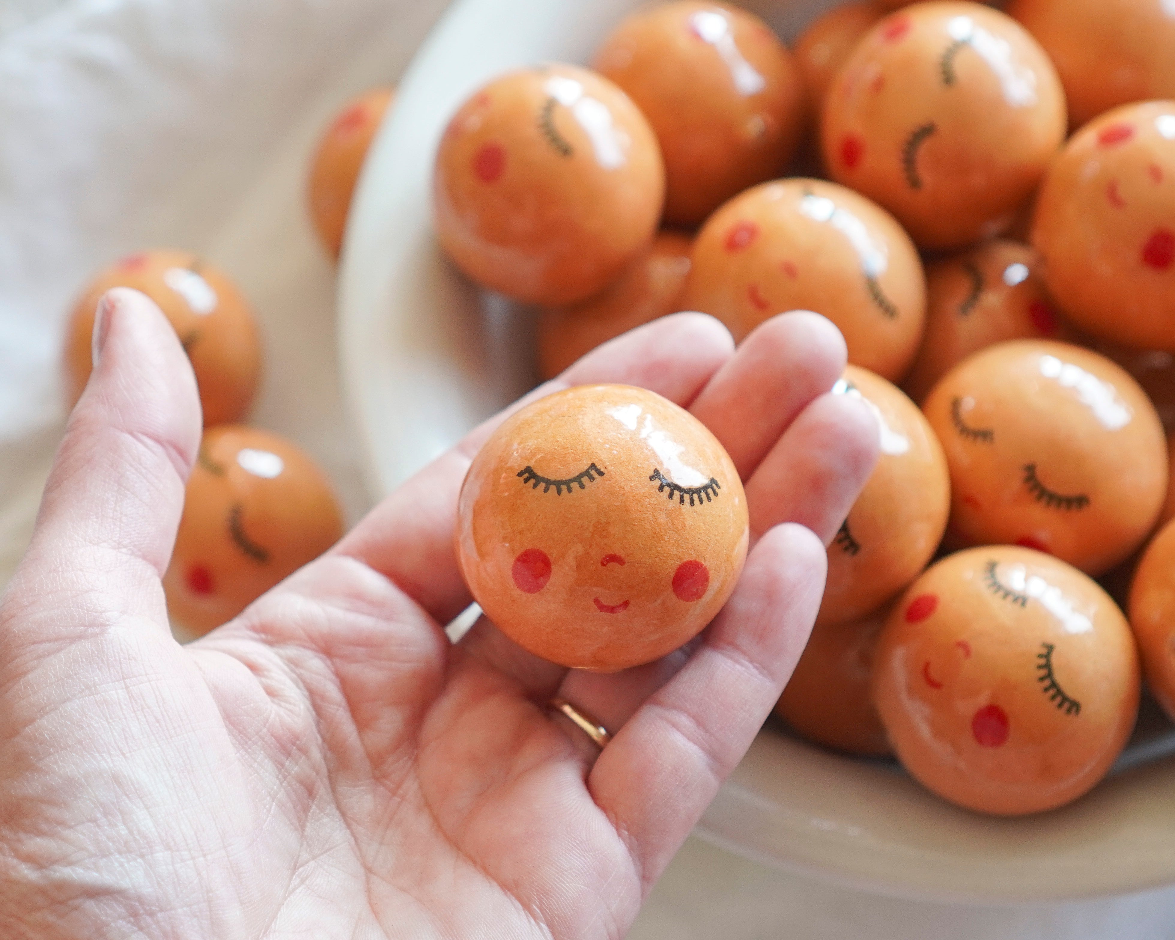 40mm Lacquered Doll Heads: SWEET ANGEL, Cinnamon Brown, 6 Pcs.