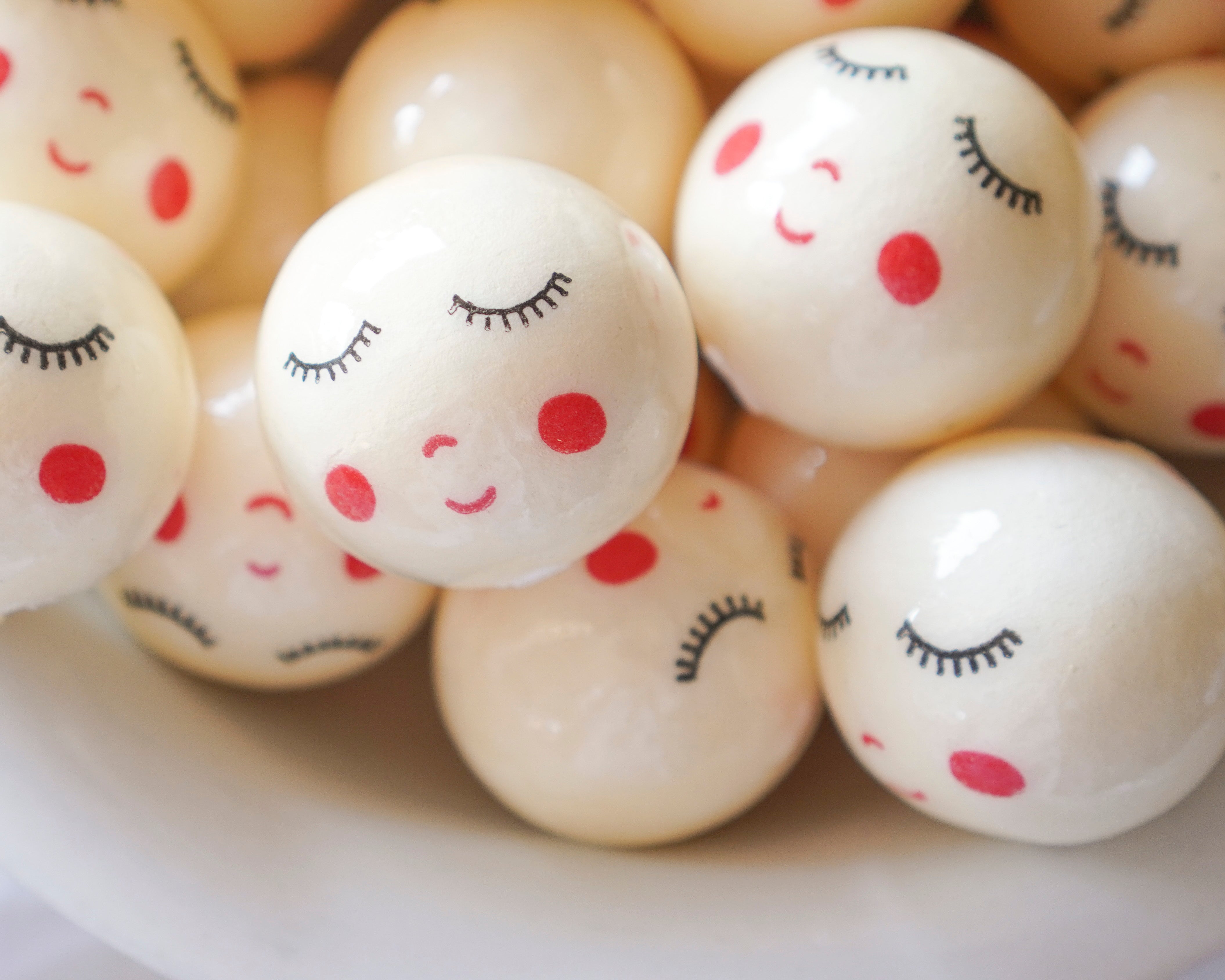 40mm Lacquered Doll Heads: SWEET ANGEL, Cream, 6 Pcs.