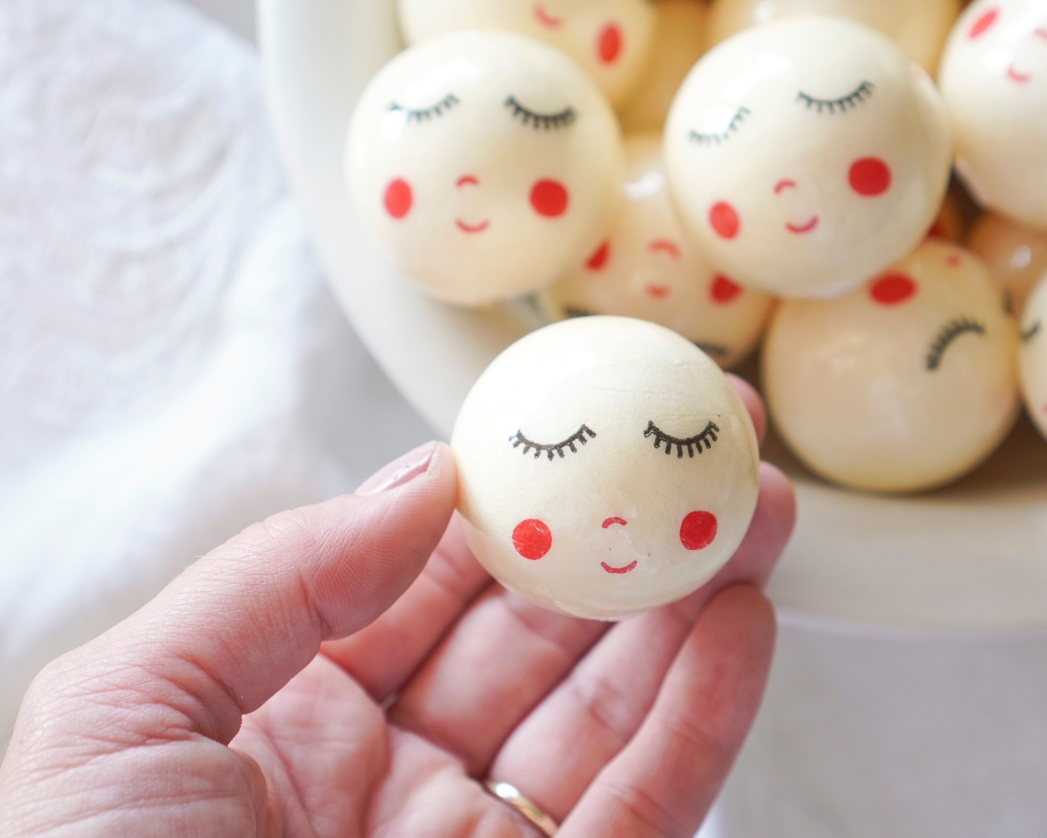 40mm Lacquered Doll Heads: SWEET ANGEL, Cream, 6 Pcs.